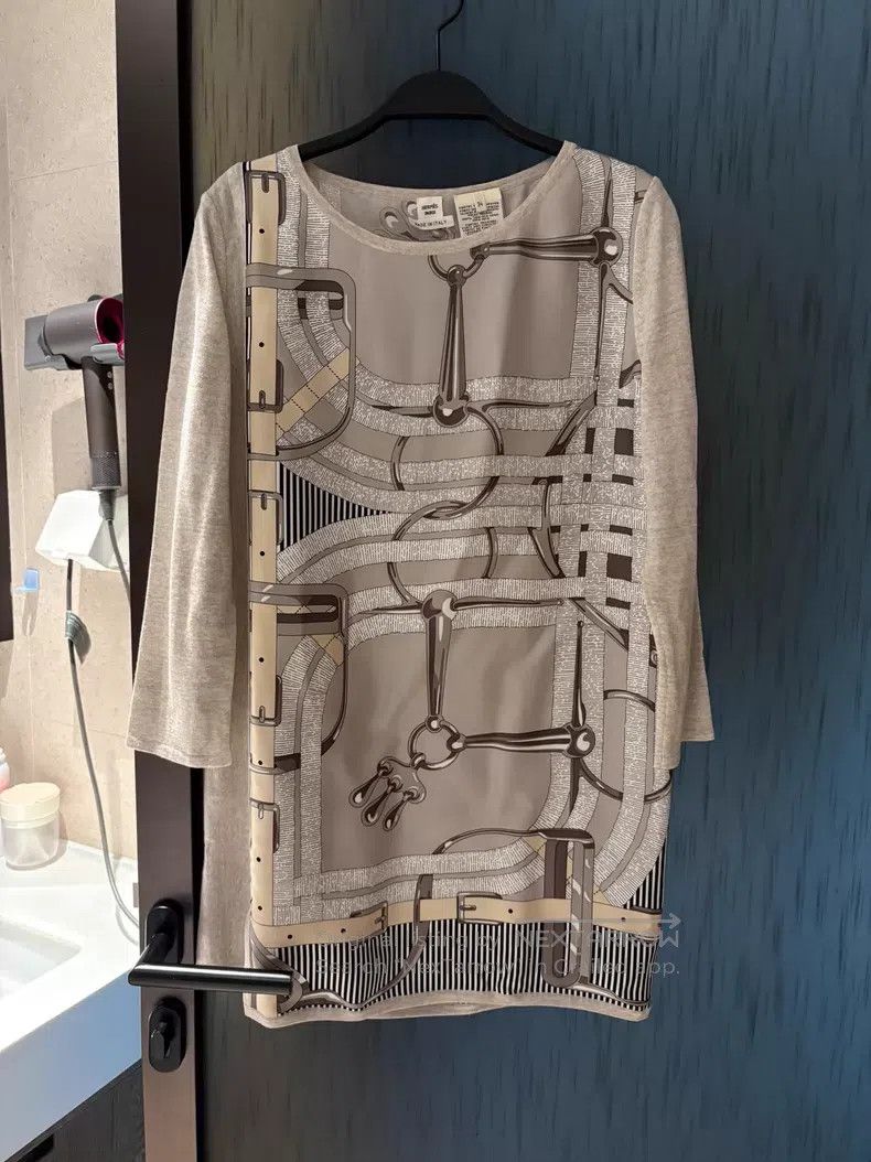Hermes Hermes Top Skirt with Small Slit Design Silk Fabric Size XXS / US 00 / IT 34 - 1 Thumbnail