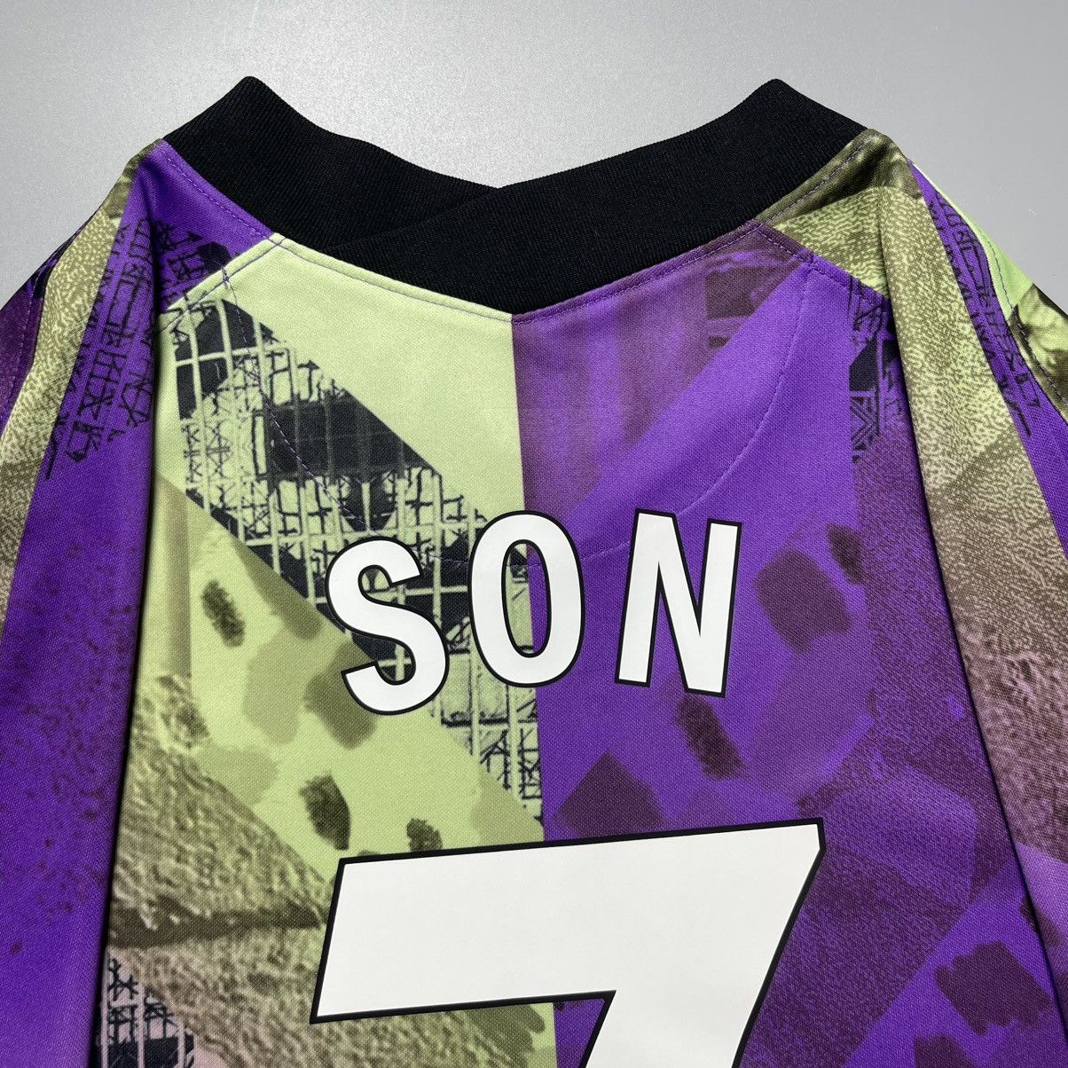 Nike TOTTENHAM NIKE 2021/2022 FOOTBALL THIRD JERSEY #7 SON Size US M / EU 48-50 / 2 - 12 Thumbnail