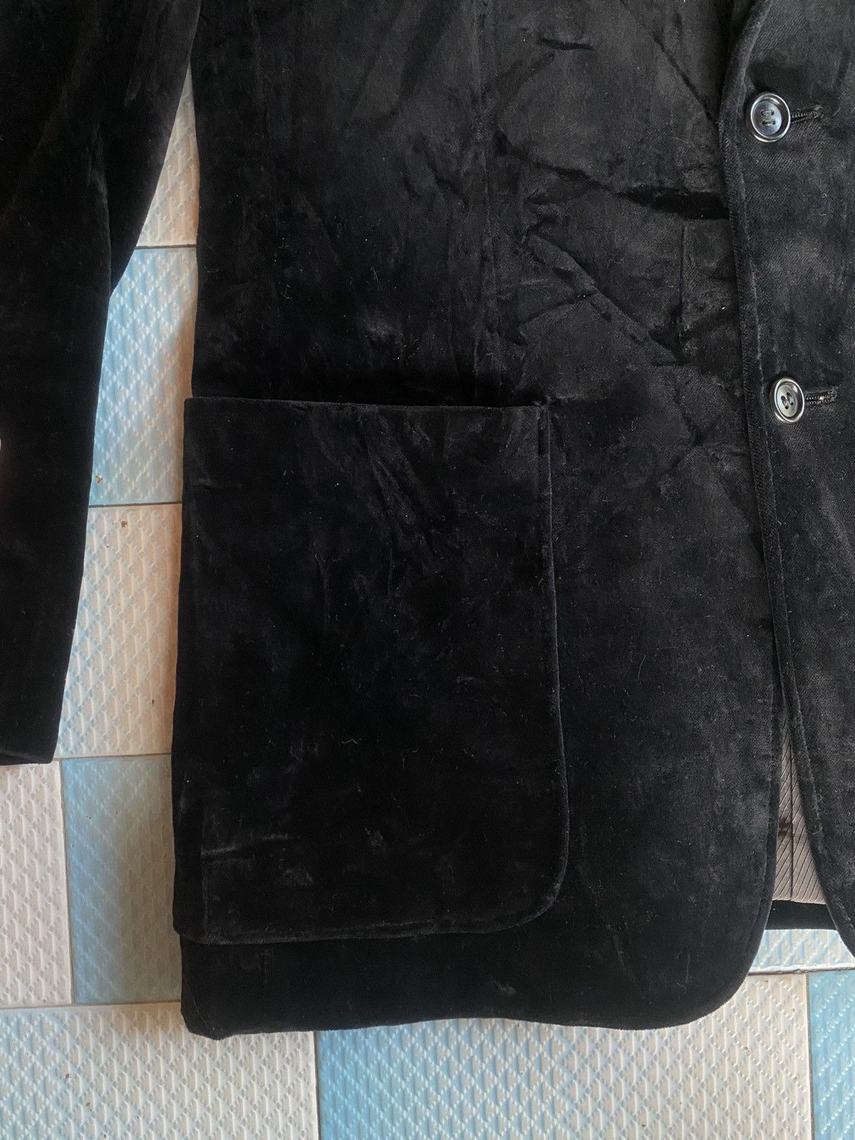 Yves Saint Laurent Vintage Yves Saint Laurent Velvet Blazer Size 38L - 4 Thumbnail