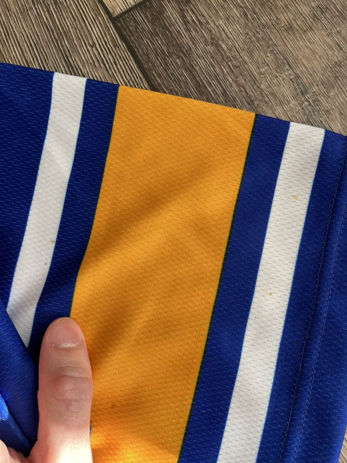 Asics Vintage Leeds Rhinos Asics 1996 Rugby League Jersey Size US L / EU 52-54 / 3 - 11 Thumbnail