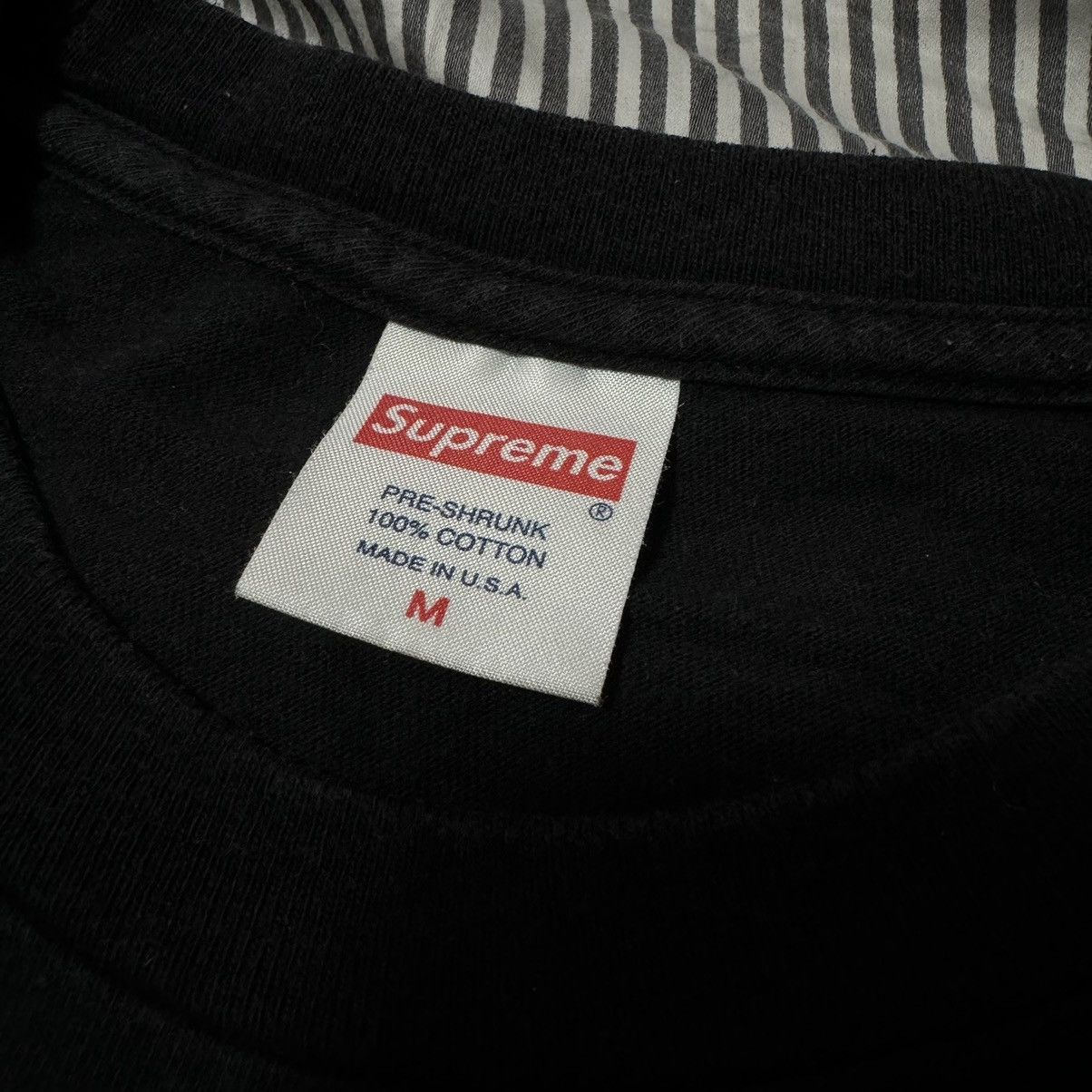 Supreme Supreme World Famous Tee Size US M / EU 48-50 / 2 - 3 Thumbnail