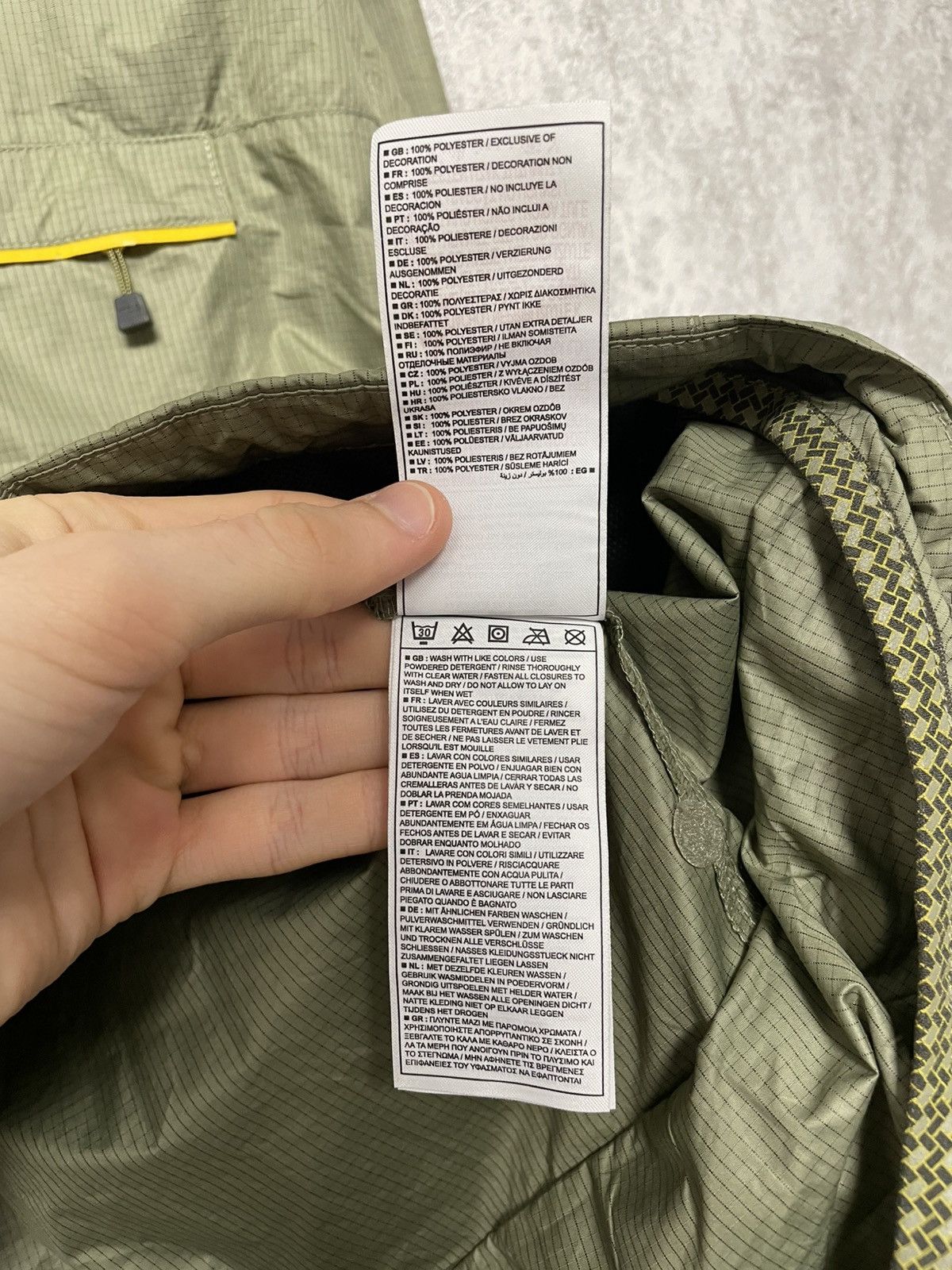 Nike ACG Vintage Nike ACG 2009 Anorak Half Zipper Light Jacket Size US M / EU 48-50 / 2 - 16 Thumbnail