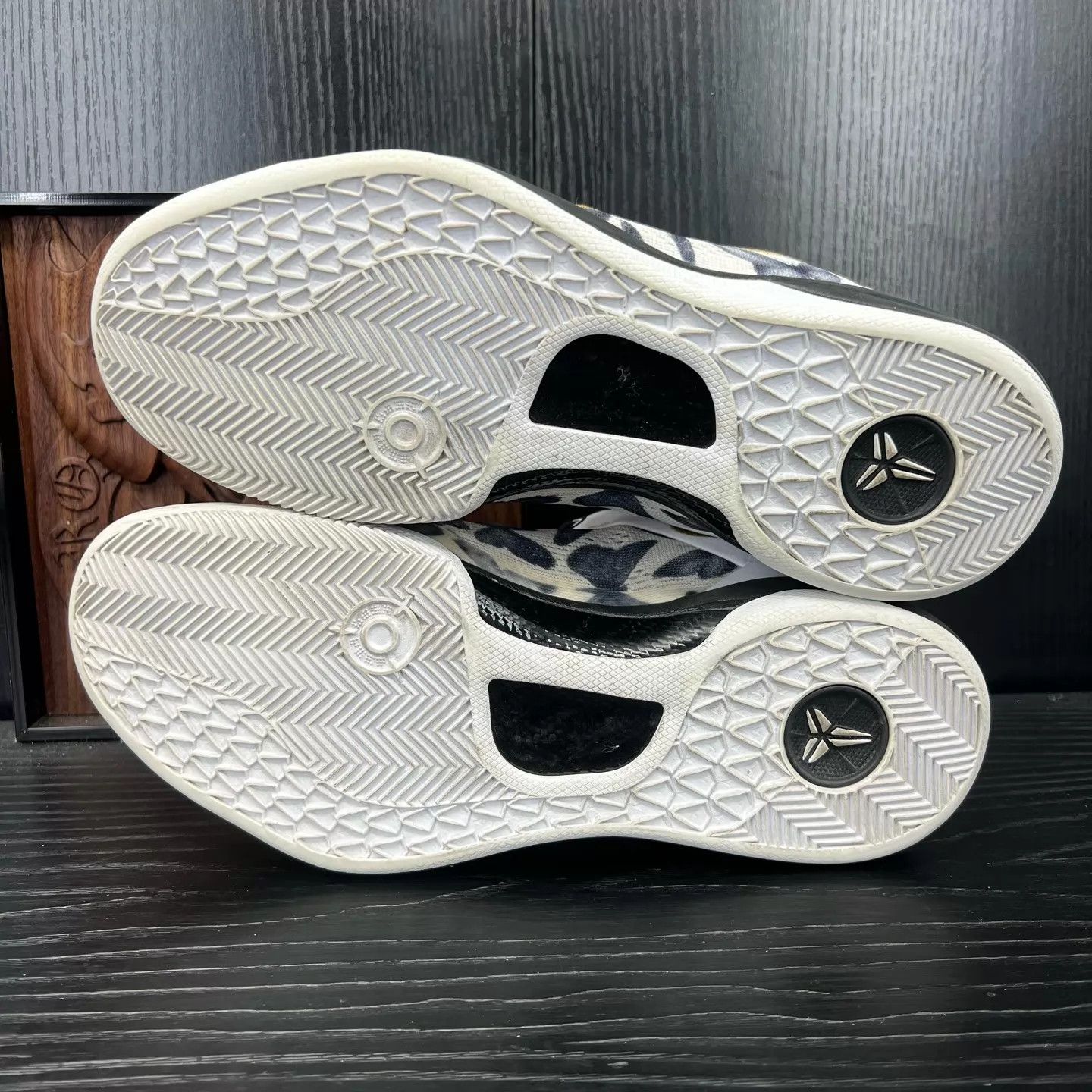 Nike zk8 low gigi Platinum Black 42.5 Size US 9.5 / EU 42-43 - 7 Thumbnail