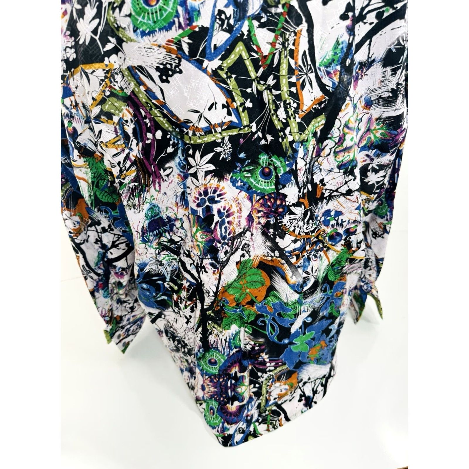 Robert Graham SILK ROAD / ROBERT GRAHAM - Abstract Colorful Shiny Floral XL Shirt - EXCELLENT Shirt XL Multicolor Floral 90s Robert Graham Mens XL Size US XL / EU 56 / 4 - 5 Thumbnail
