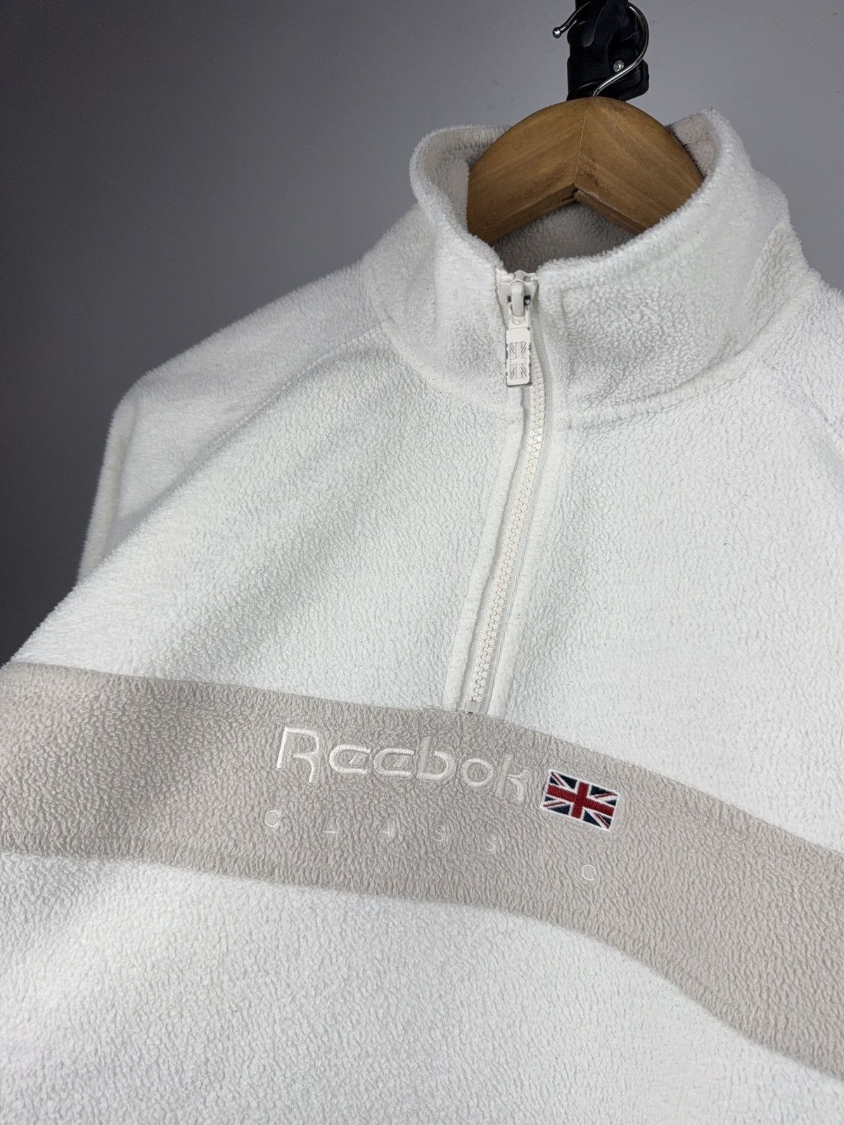 Reebok Vintage 00s Reebok Classic White Fleece Quarter Zip Size M/L Size US M / EU 48-50 / 2 - 4 Thumbnail