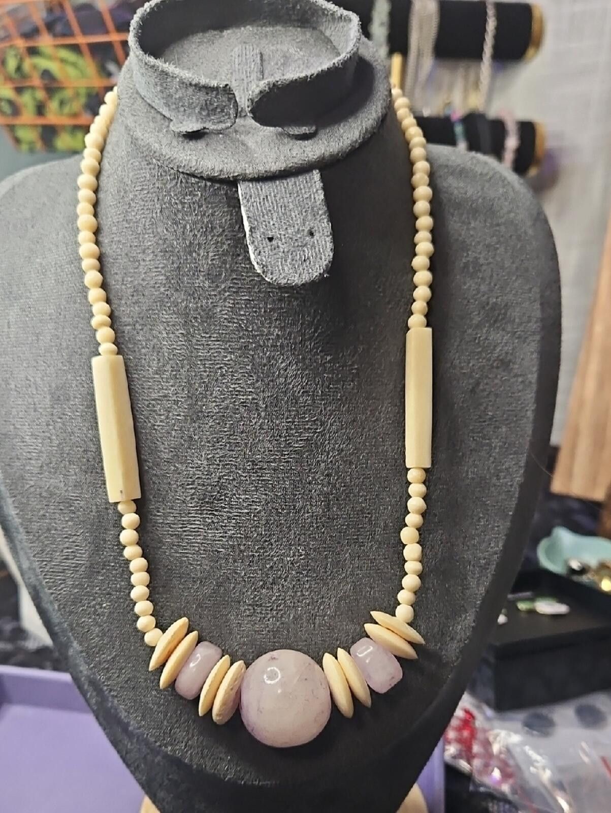 Other Amethyst And Bone Necklace Size ONE SIZE - 1 Thumbnail