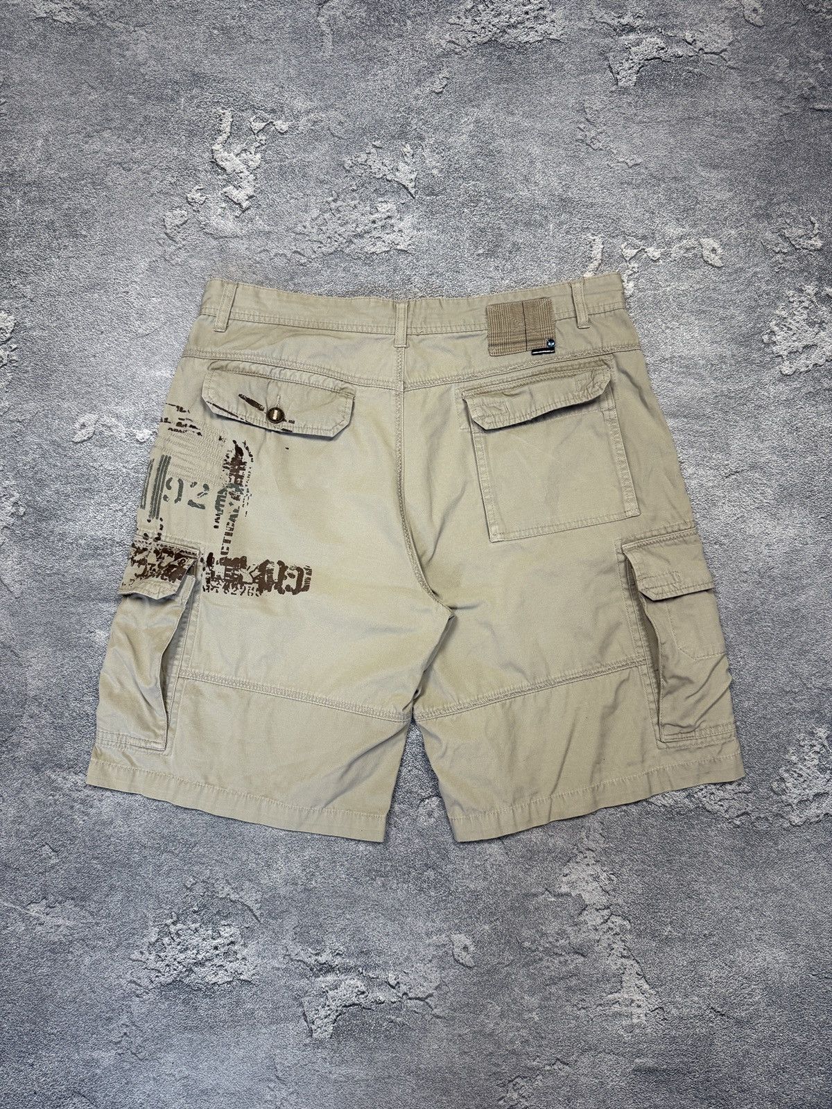 Oakley × Vintage Vintage Oakley distressed cargo Y2K shorts Size US 38 / EU 54 - 2 Thumbnail