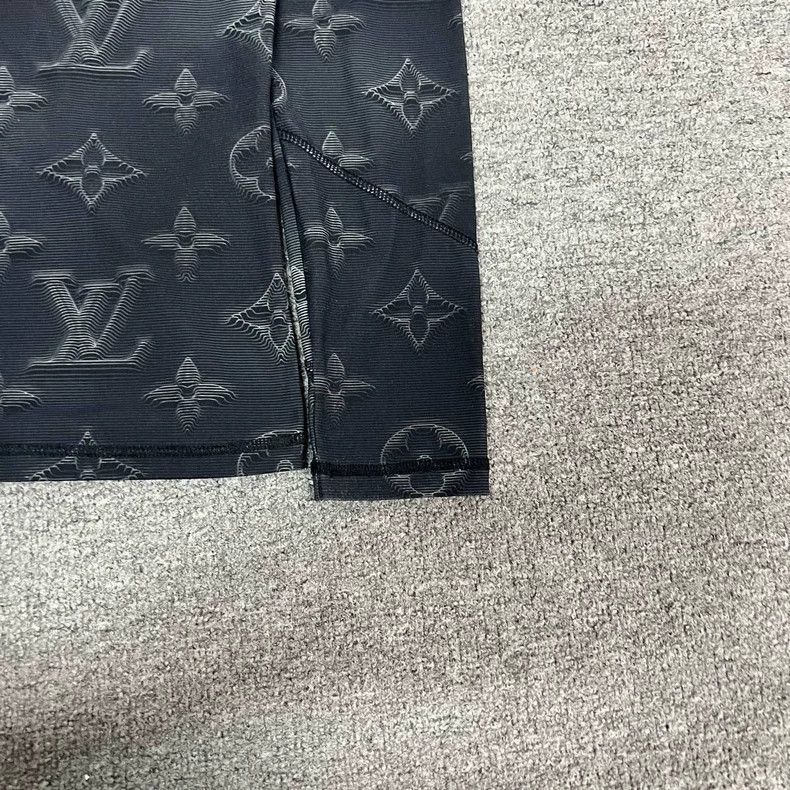 Louis Vuitton Louis Vuitton lv2054 long sleeve-2507 Size US M / EU 48-50 / 2 - 4 Thumbnail
