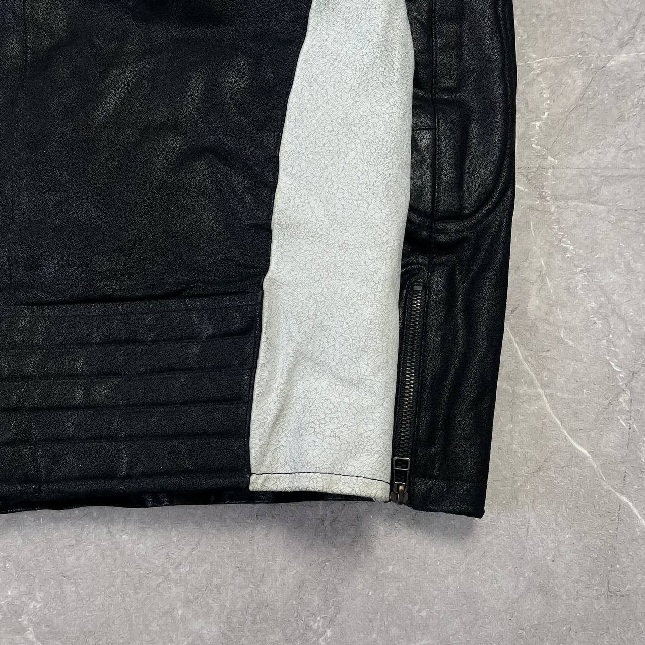 Japanese Brand Vintage Much More White/Black Racing Leather Moto Jacket Size US M / EU 48-50 / 2 - 8 Thumbnail