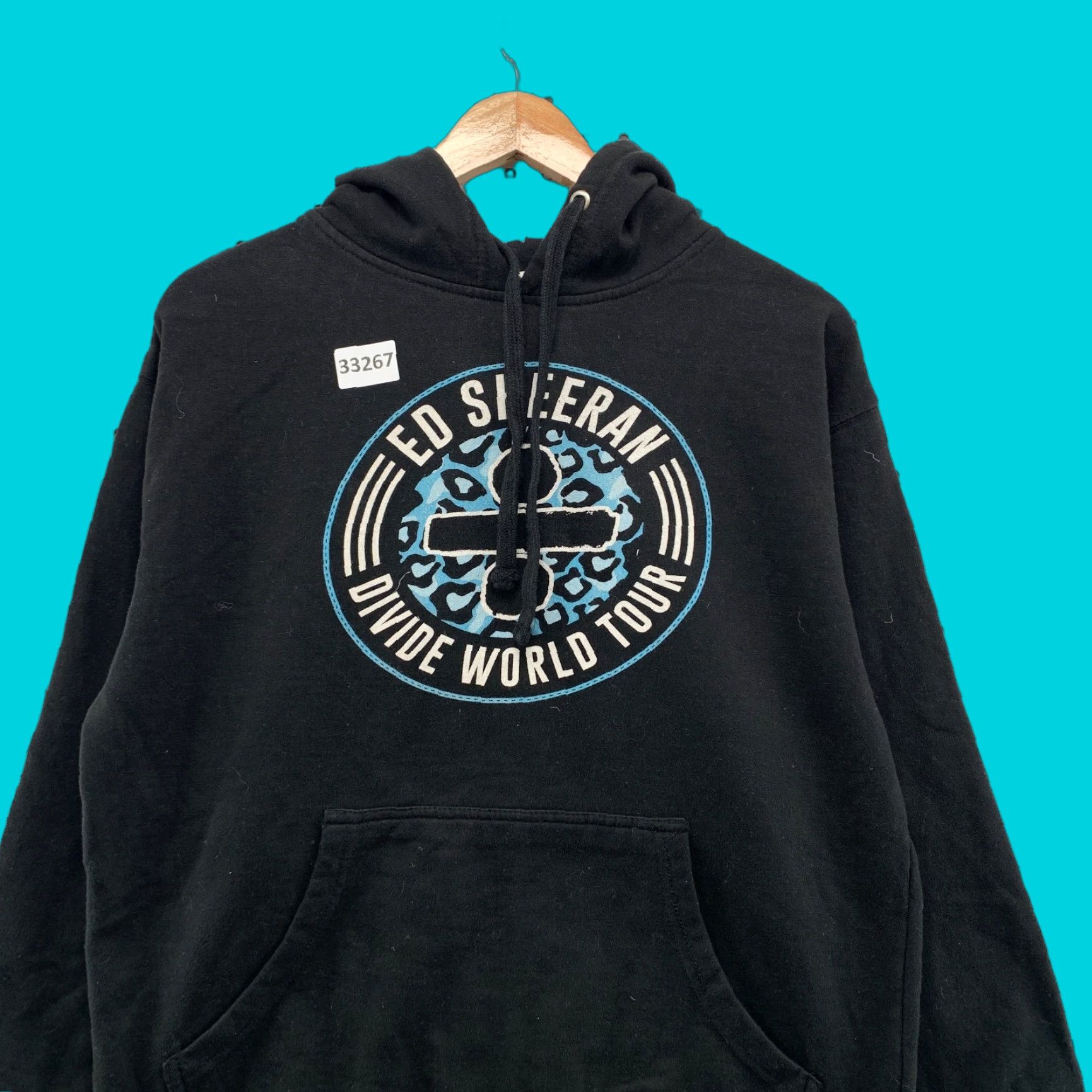 Vintage VINTAGE Independent Trading Company Hoodie Mens M Ed Sheeran Divide World Tour Pocket Music 22x25 Black Size US M / EU 48-50 / 2 - 1 Thumbnail