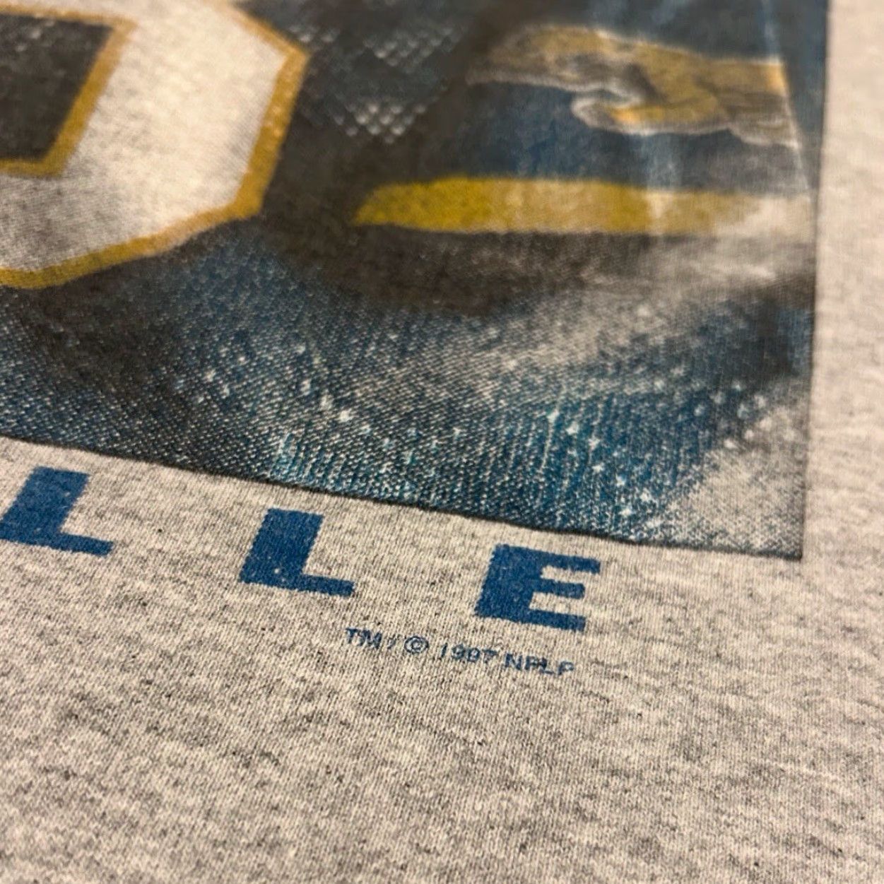 Logo 7 VINTAGE 90s Jacksonville Jaguars Logo Distressed 1997 VTG Shirt Mens Size Large Size US L / EU 52-54 / 3 - 3 Thumbnail