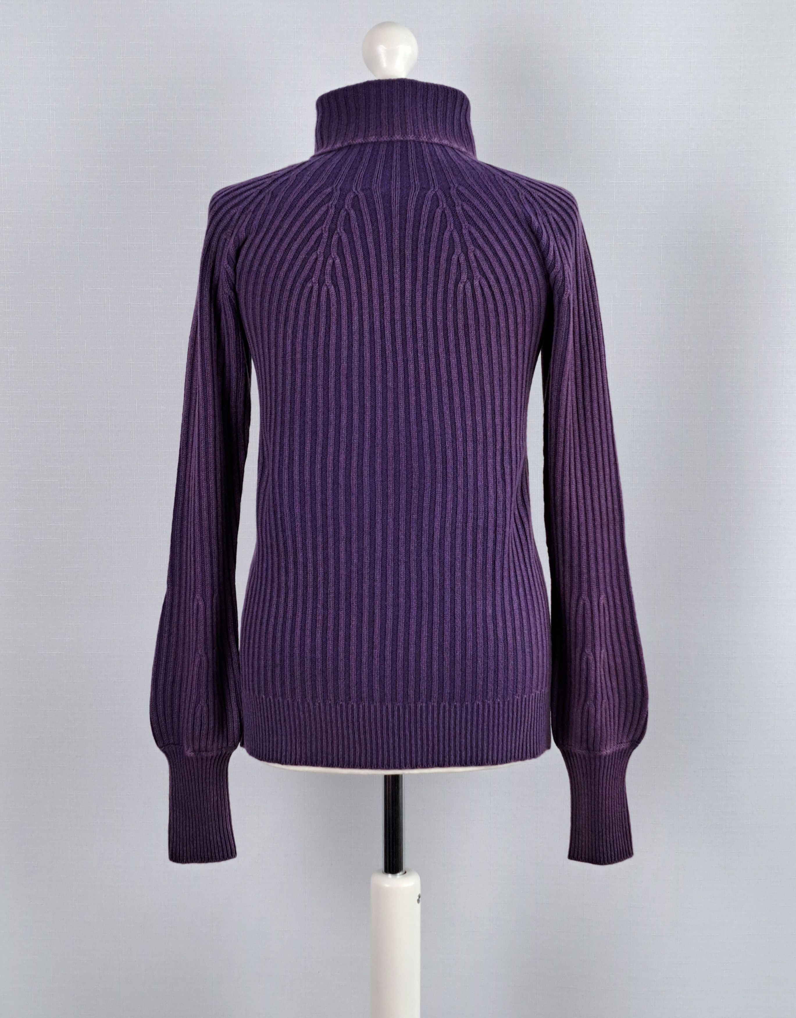 Gucci GUCCI aging effect cashmere turtleneck. Size S Size S / US 4 / IT 40 - 3 Thumbnail