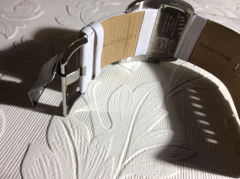 Marc Ecko Unlted white silver leather strap watch Size ONE SIZE - 8 Thumbnail