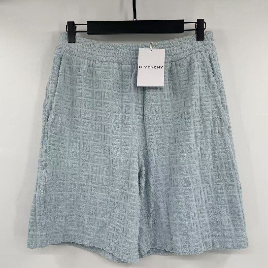 Givenchy Givenchy Shorts S Men Size US 30 / EU 46 - 1 Thumbnail