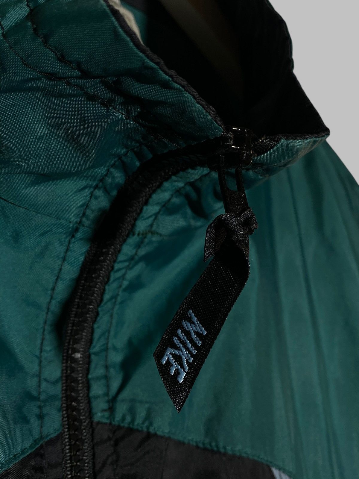 Nike 🔥 Y2K NIKE COLORBLOCK WINDBREAKER TECH RUNNER HACKERMAN VIBE Size US XL / EU 56 / 4 - 8 Thumbnail