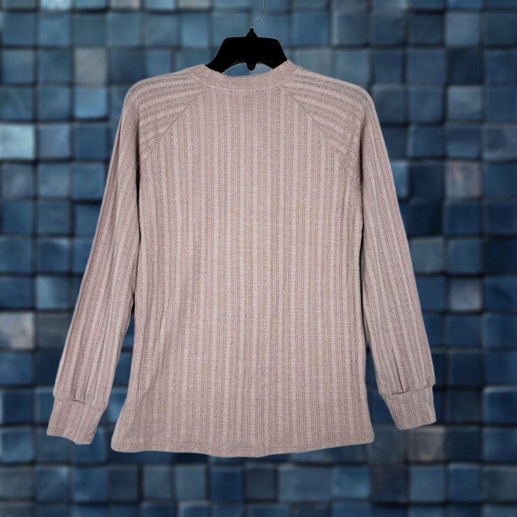 Vintage Love appella Women’s pullover top Long sleeve Size S Pink Crew Neck Knit Regular Top Casual Mens? Womens Size S / US 4 / IT 40 - 1 Thumbnail