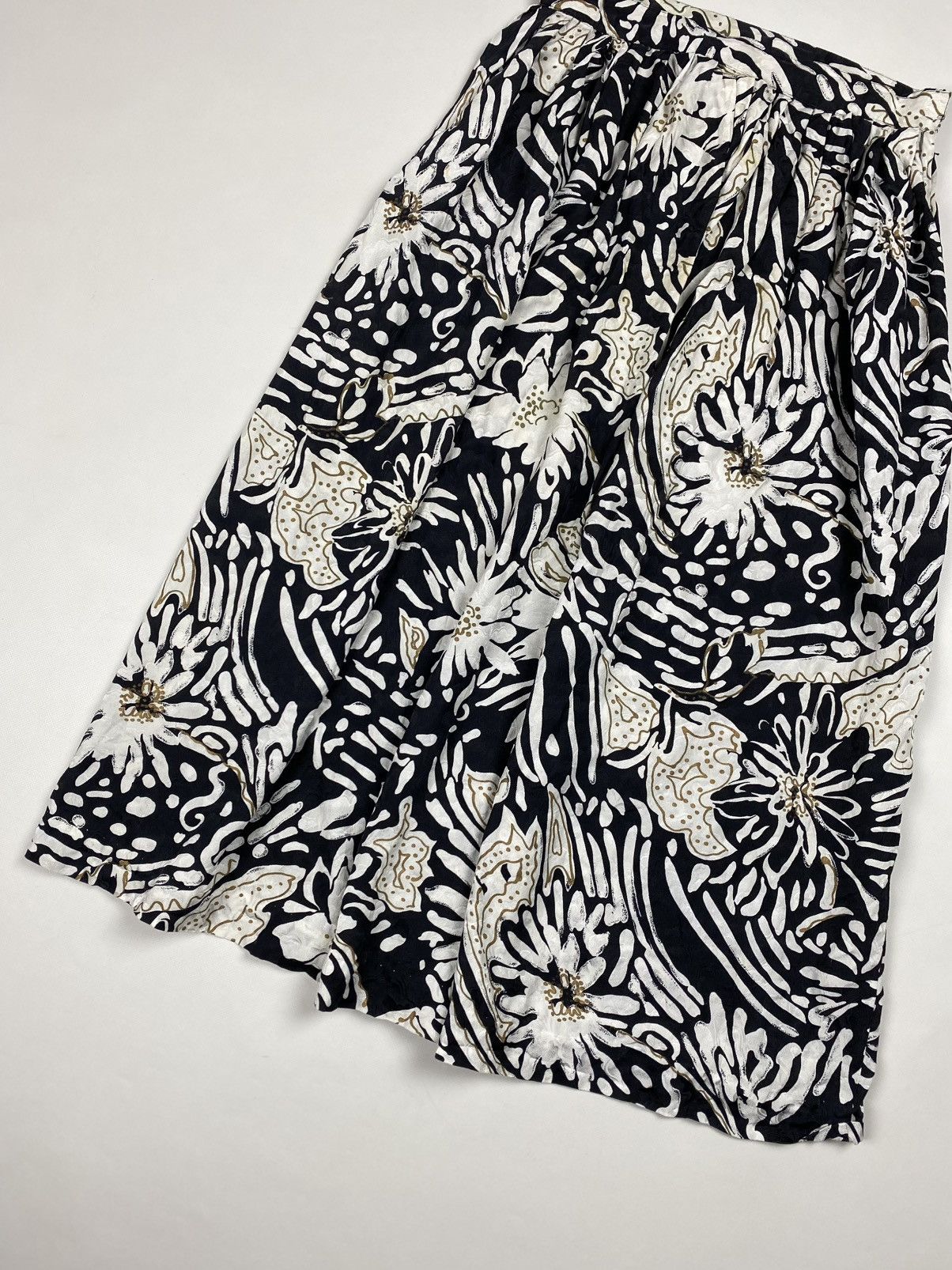Dior × Vintage Christian Dior Coordonnes Floral Pattern Pleated Silk Skirt Size 30" / US 8 / IT 44 - 3 Thumbnail