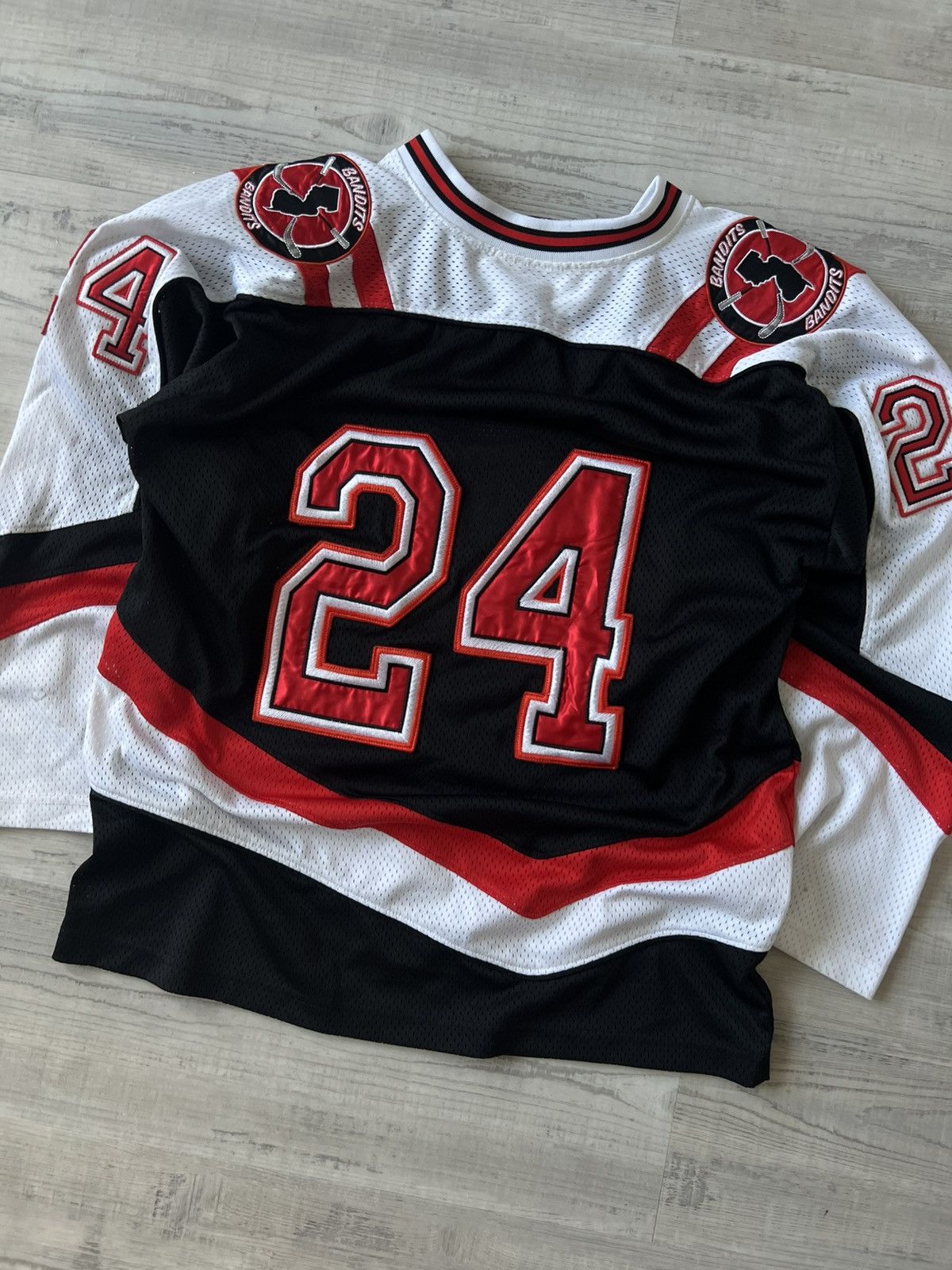 NHL Vintage NHL New Jersey Bandits Hockey Jersey Size US M / EU 48-50 / 2 - 3 Thumbnail
