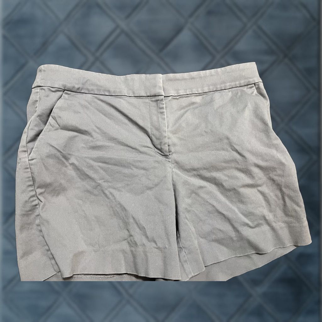 Loft VINTAGE LOFT Women’s Gray Chino Shorts 8 Regular Solid Casual Summer Women's Size 30" / US 8 / IT 44 - 1 Thumbnail