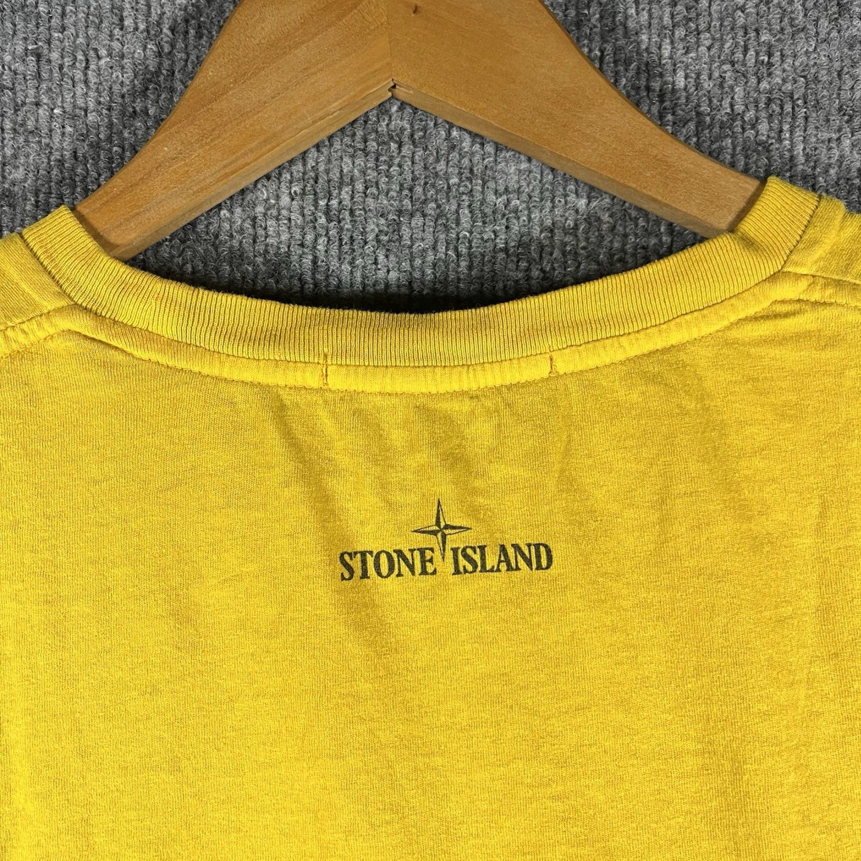 Stone Island STONE ISLAND T-Shirt Shirt Mens M Yellow Double-Sided Logo Graphic 90s Style Size US M / EU 48-50 / 2 - 4 Thumbnail