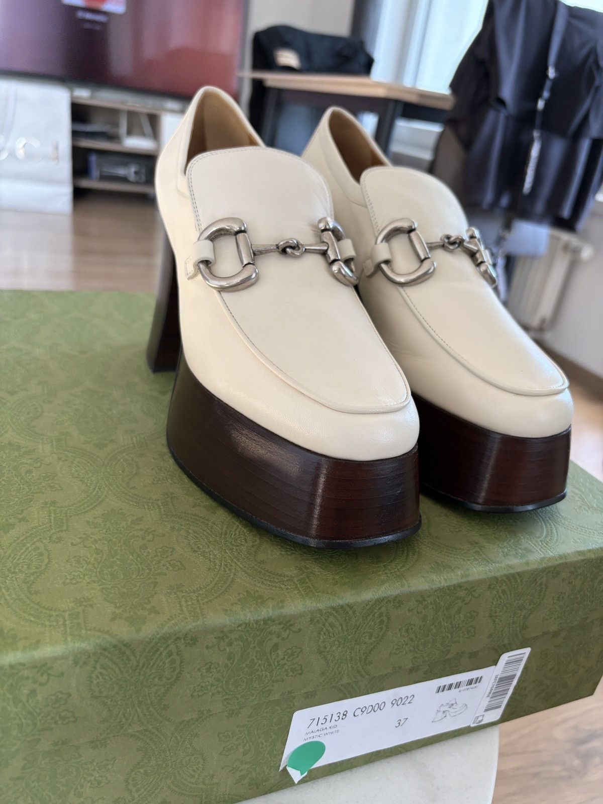 Gucci Gucci platform horsebit loafer white Size US 7 / IT 37 - 5 Thumbnail