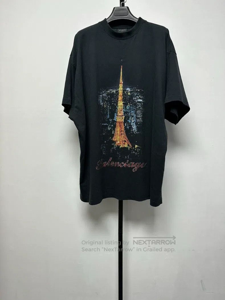 Balenciaga Balenciaga Pattern Printed Short Sleeve Crewneck T-Shirt Size US M / EU 48-50 / 2 - 1 Thumbnail