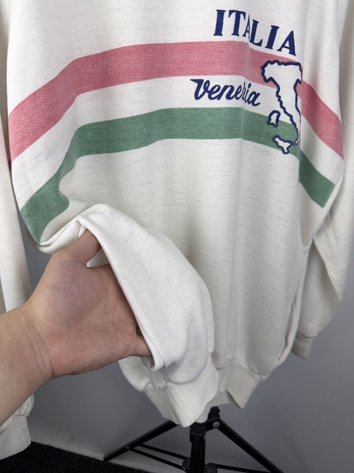 Vintage Vintage Retro 80s Italia Venezia Sweatshirt Made in Italy Size US L / EU 52-54 / 3 - 4 Thumbnail