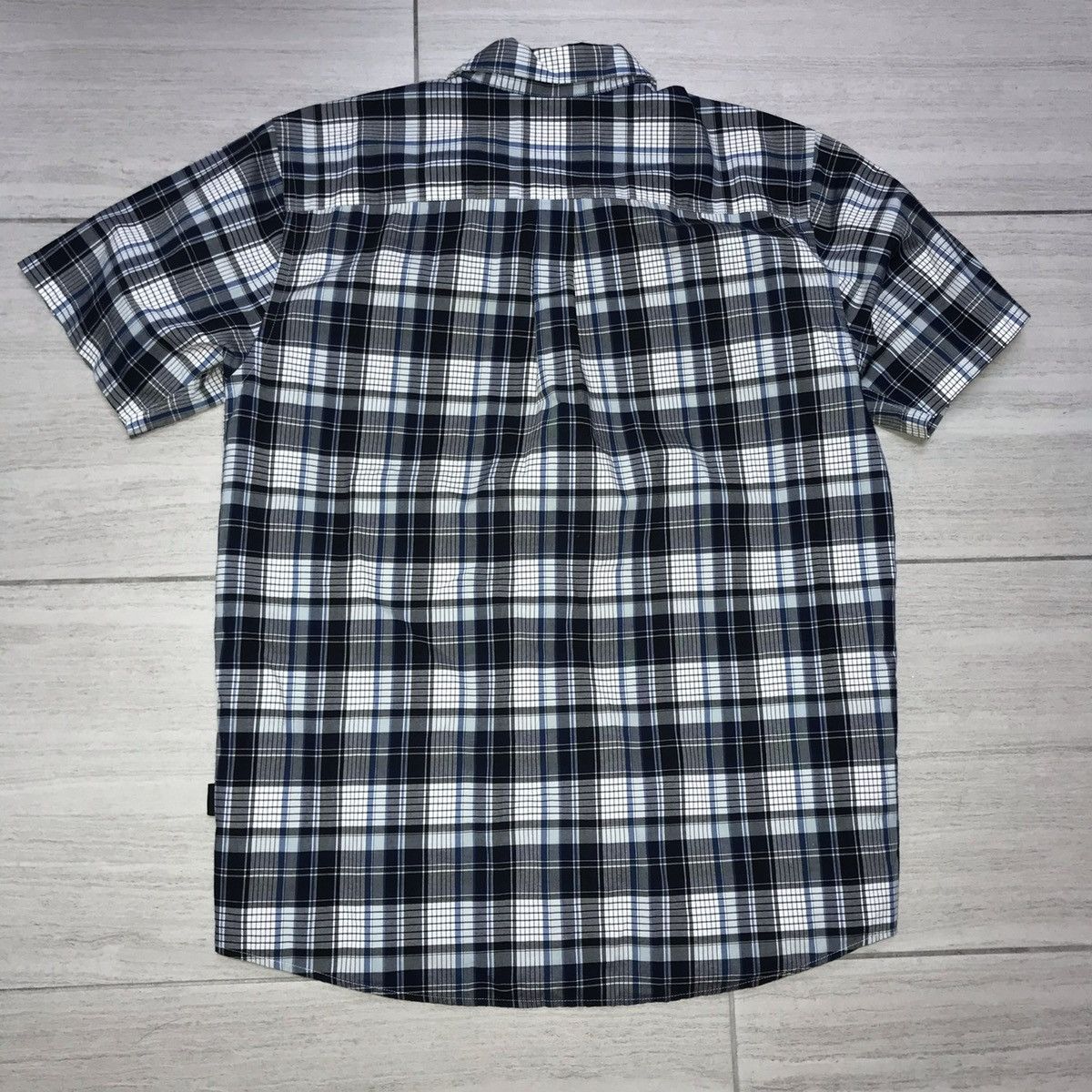Patagonia Patagonia blue plaid button up shirt Size US L / EU 52-54 / 3 - 4 Thumbnail