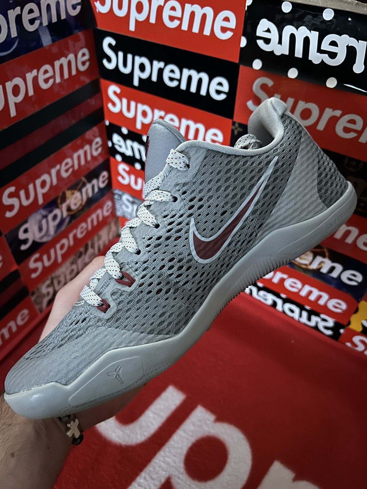 Nike Nike Kobe 11 Lower Merion 836183-006 size 7 Size US 7 / EU 40 - 11 Thumbnail