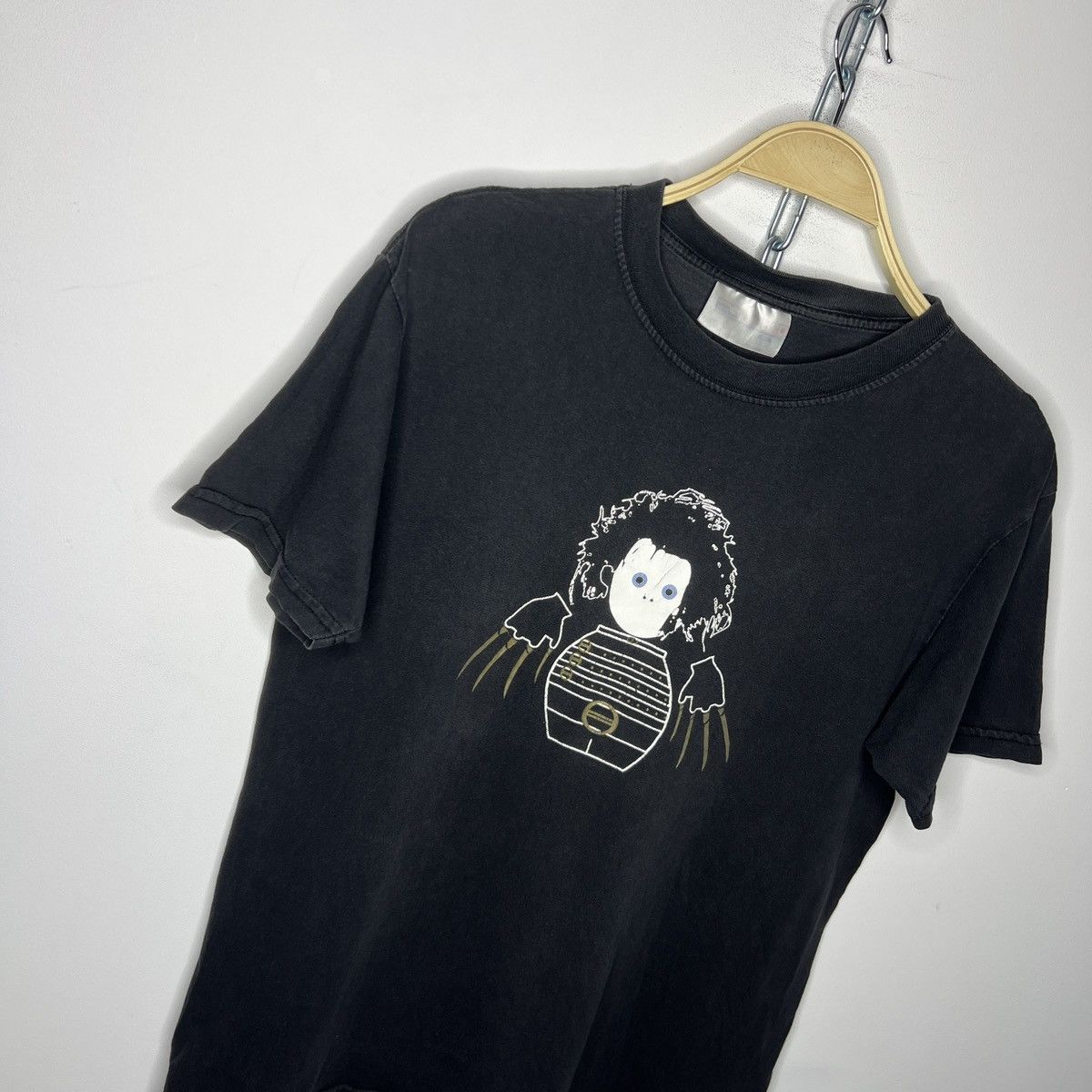 Vintage Vintage Edward Scissorhands t-shirt Size US M / EU 48-50 / 2 - 4 Thumbnail