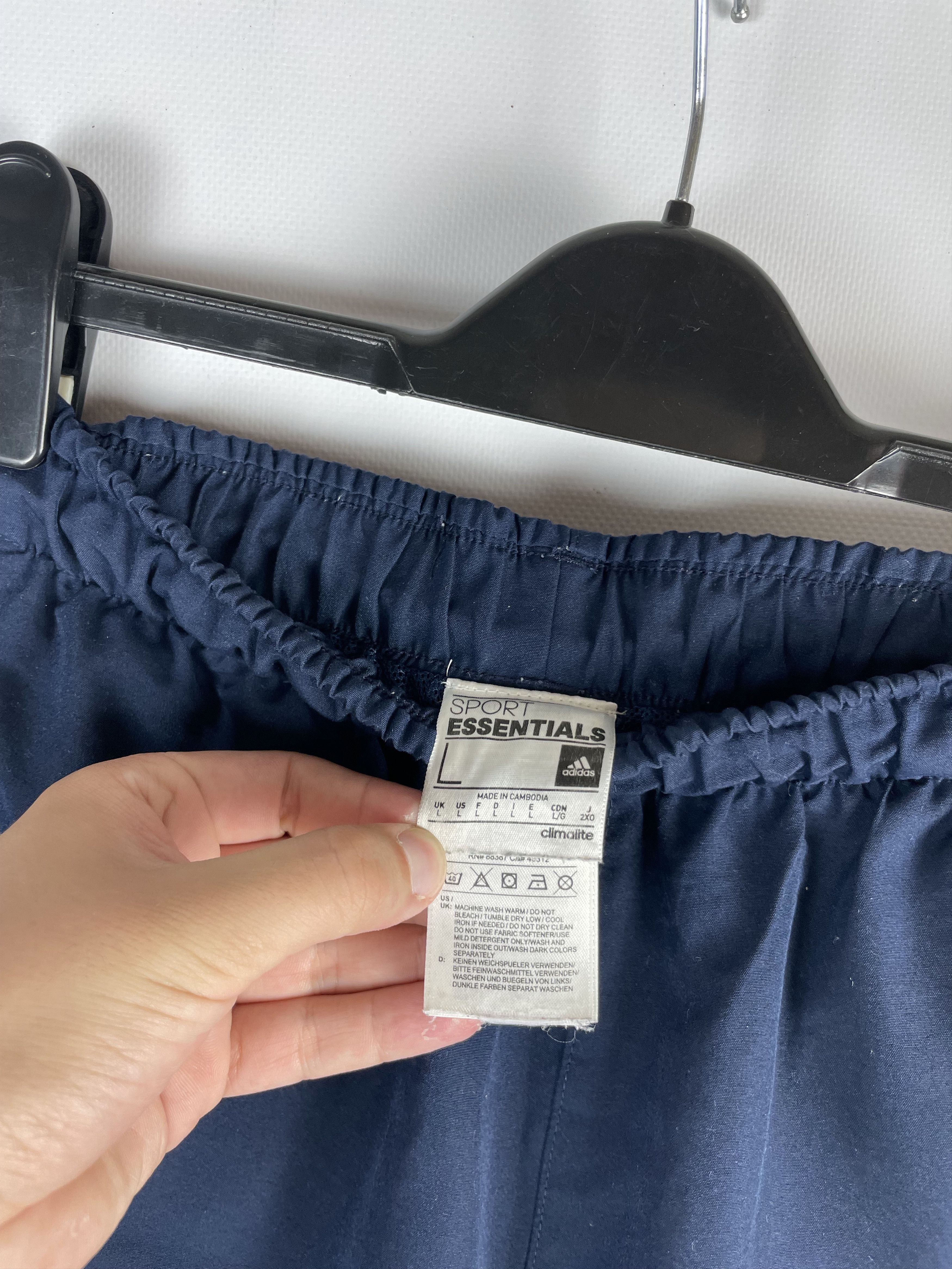 Adidas Vintage Adidas Shorts Y2k Size US 34 / EU 50 - 5 Thumbnail