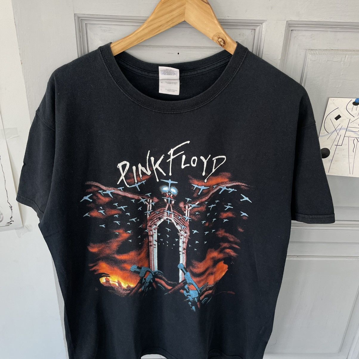 Vintage 00’s Pink Floyd the wall Classic Rock T-shirt