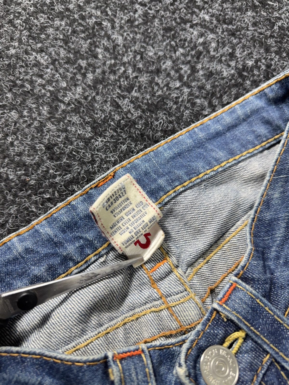 True Religion 00s True Religion USA Dirty Distressed Y2K Bootcut Jeans USA Size 25" / US 0 / IT 36 - 12 Thumbnail