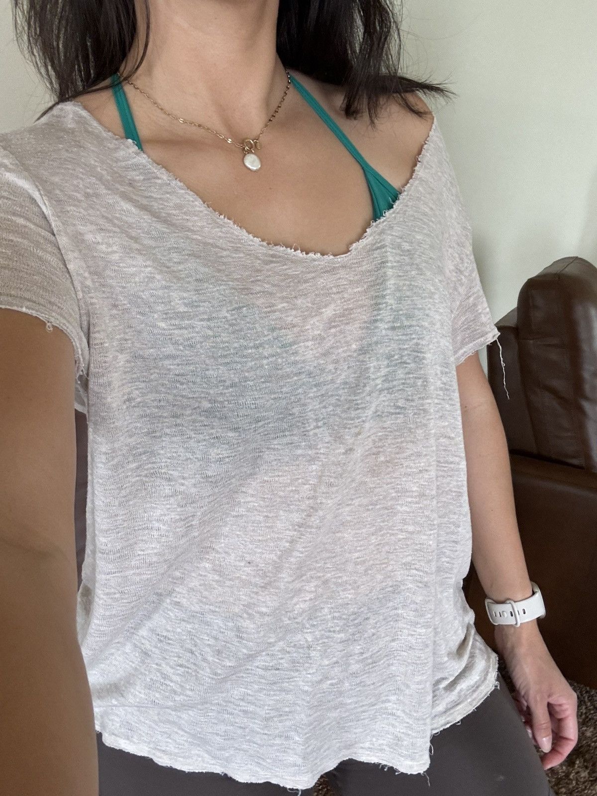 Aeropostale Aeropostale L women’s semi sheer rugged cream minimalist Size L / US 10 / IT 46 - 1 Thumbnail
