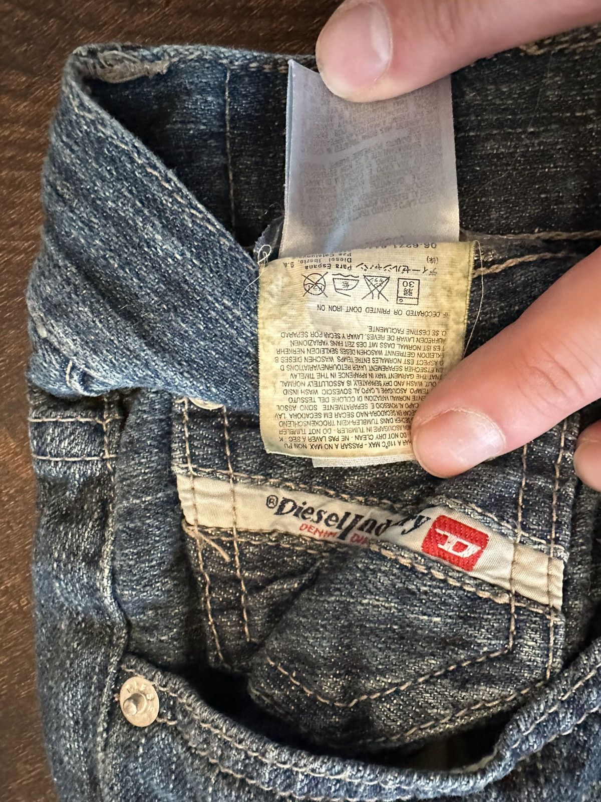 Diesel Diesel Men’s Jeans-Button Fly-Made in Italy-35x30.5-Hemmed Size US 35 - 6 Thumbnail