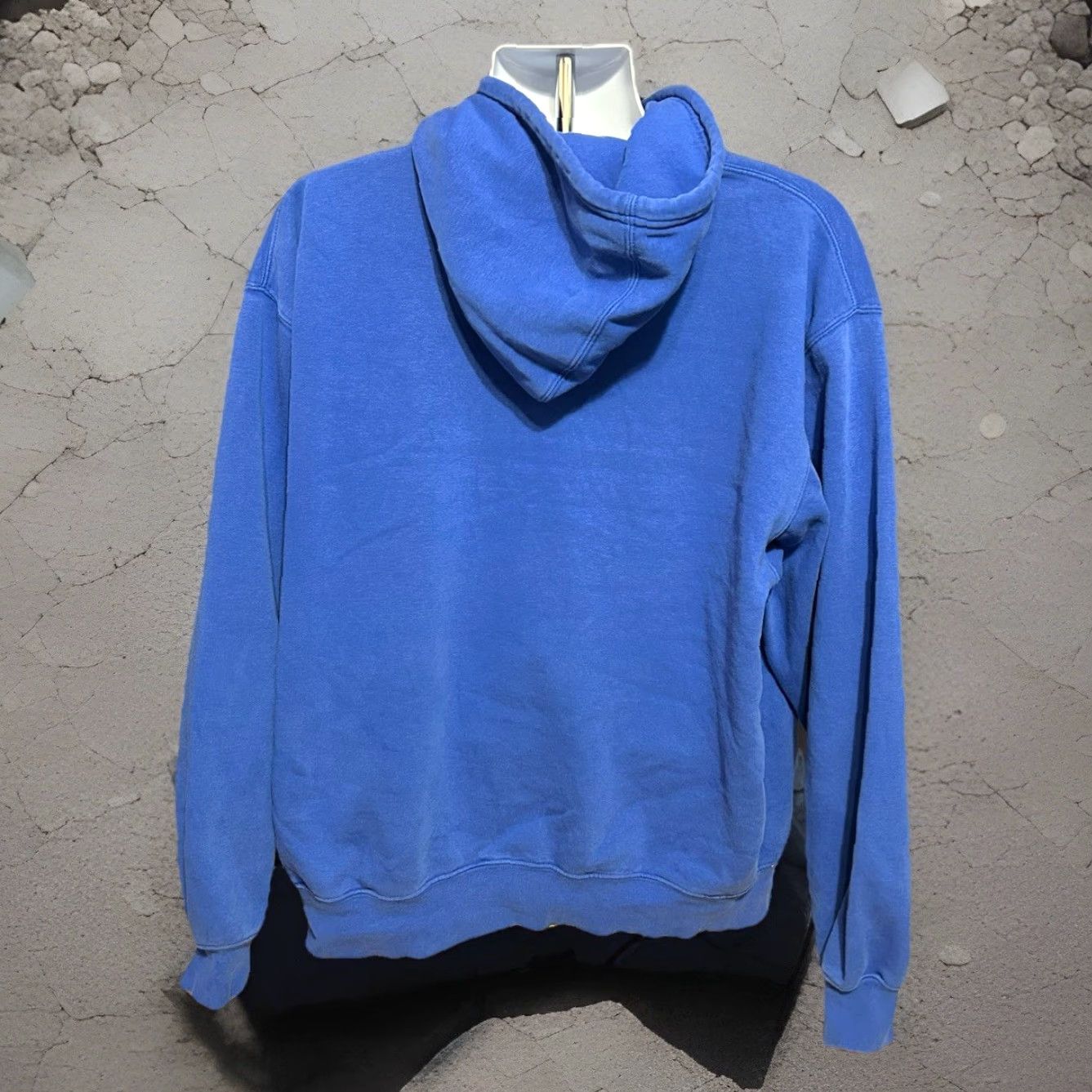 Nike VINTAGE Nike Hoodie Mens XL Blue Boise State Center Swoosh Kangaroo Pocket 2000s Size US XL / EU 56 / 4 - 5 Thumbnail
