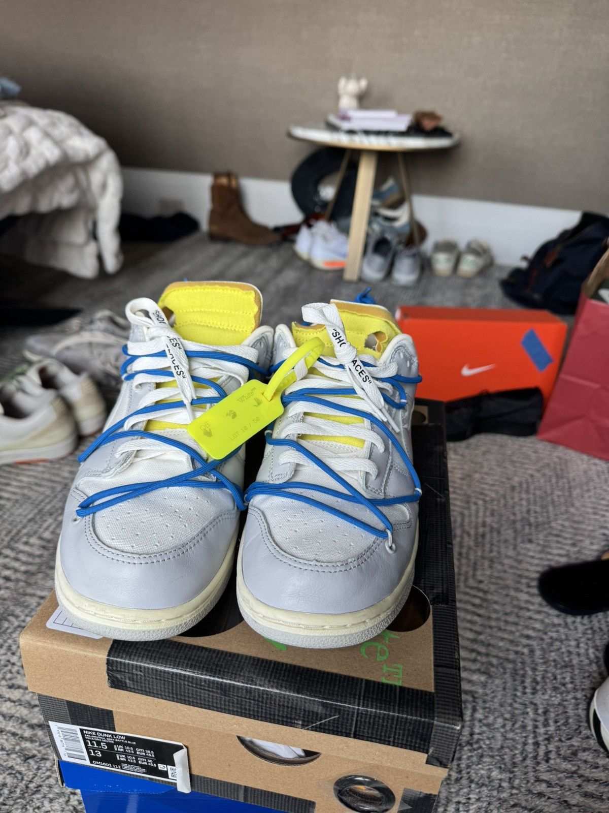 Nike Like Dunk Low Off White Lot 10 men’s size 11.5 Size US 11.5 / EU 44-45 - 4 Thumbnail