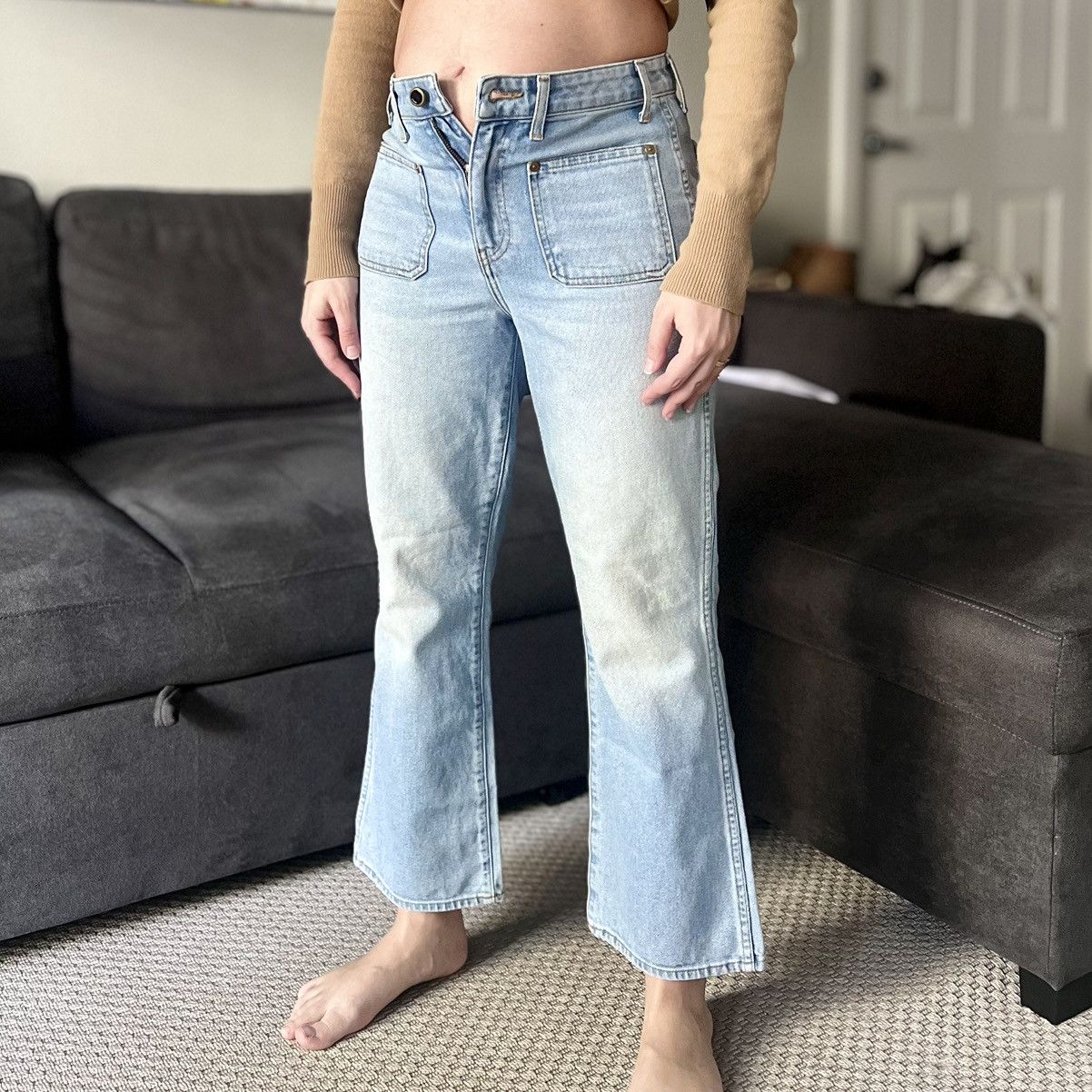 KHAITE Khaite Rachel Patch Pocket Cropped Flare Jeans Size 28" / US 6 / IT 42 - 1 Thumbnail