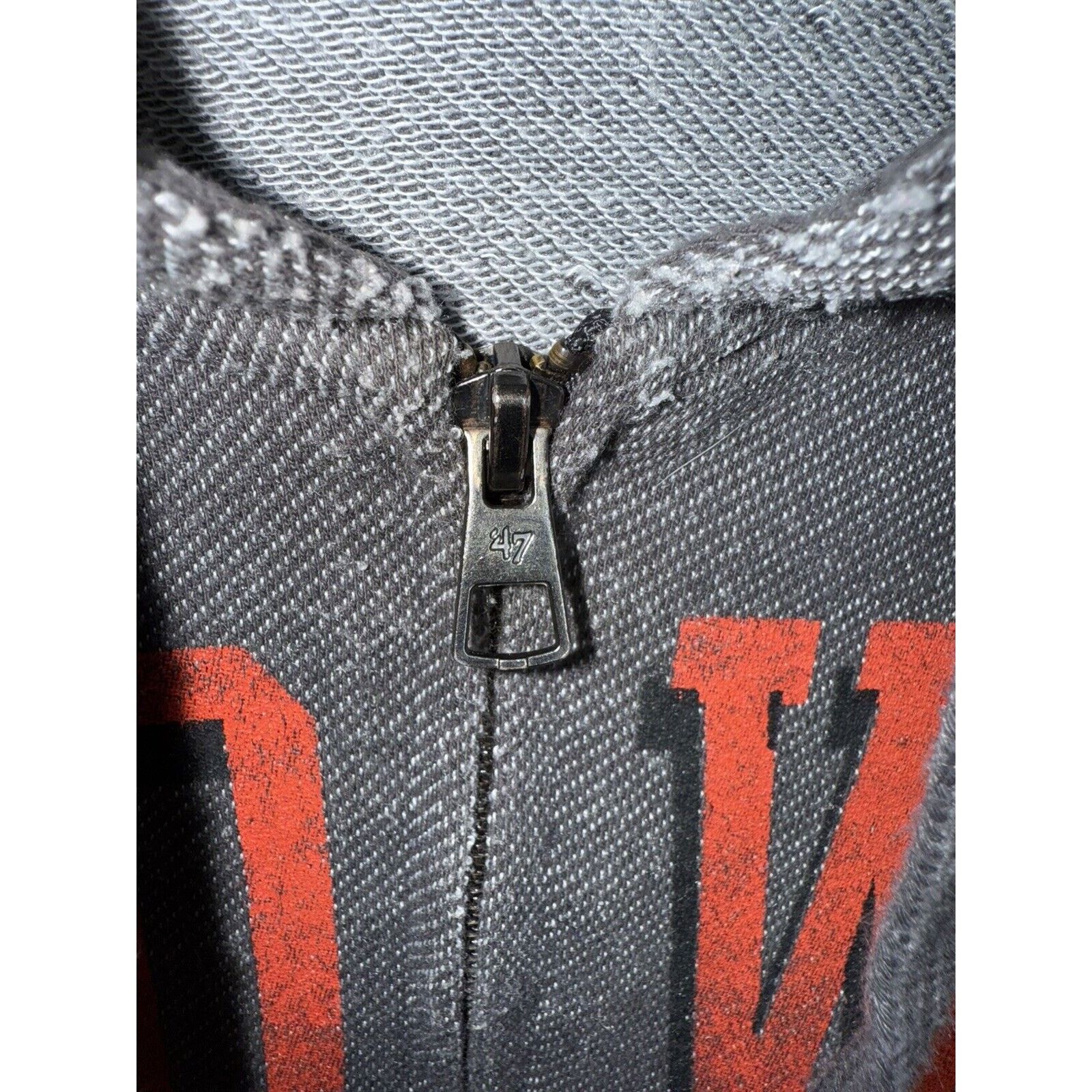 47 Cleveland Browns Vintage Hoodie Gray Men’s XL ‘47 Brand Size US XL / EU 56 / 4 - 10 Thumbnail