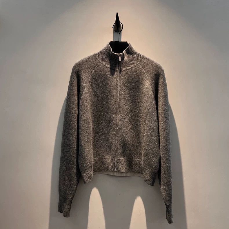 Dior dior Grey Number 8 Sweater Size XS / US 0-2 / IT 36-38 - 1 Thumbnail