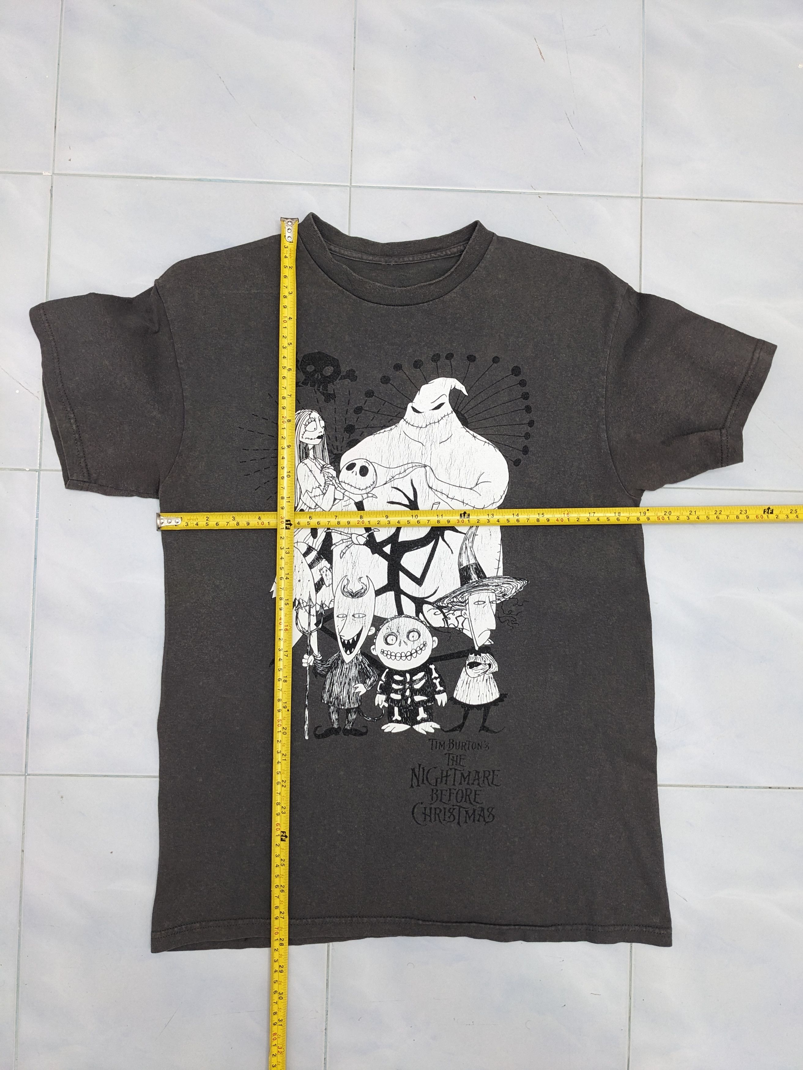 Cartoon Network TIM BURTONS THE NIGHTMARE BEFORE CHRISTMAS MOVIE TSHIRT Size US M / EU 48-50 / 2 - 5 Thumbnail