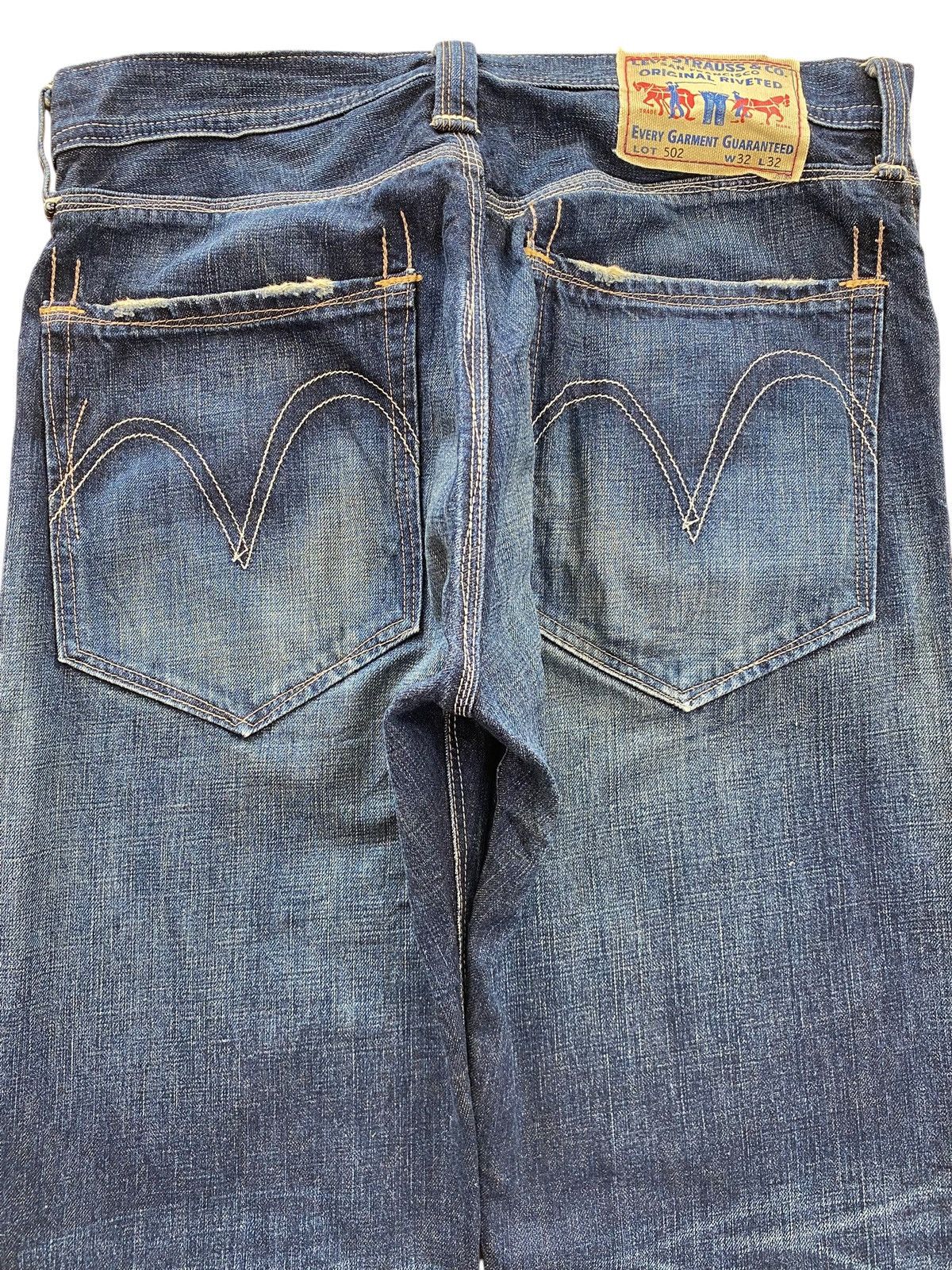 Levi's Levi’s Light Blue Wash Whiskered Style Straight Leg Jeans Size US 32 / EU 48 - 4 Thumbnail