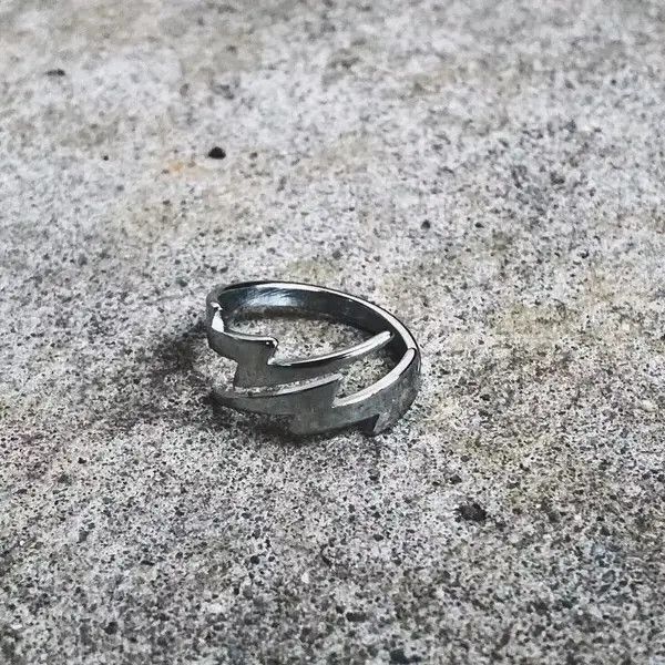 Japanese Brand Silver Lightning Ring Size ONE SIZE - 1 Thumbnail
