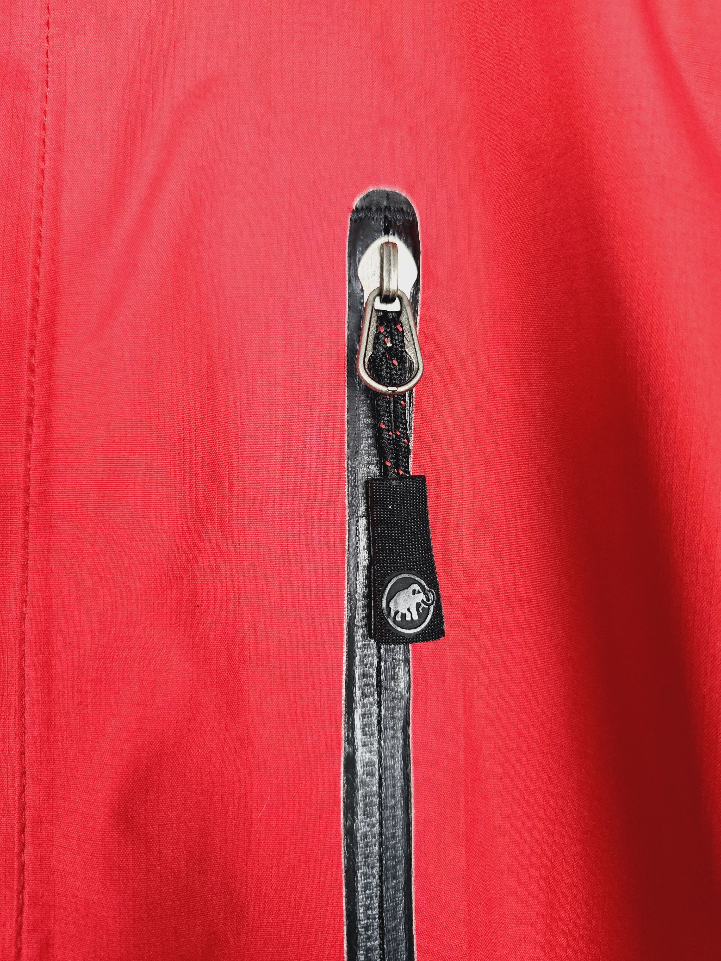 Mammut Mammut DryTech Waterproof Jacket Red Black Size L - Outdoor Size US L / EU 52-54 / 3 - 6 Thumbnail