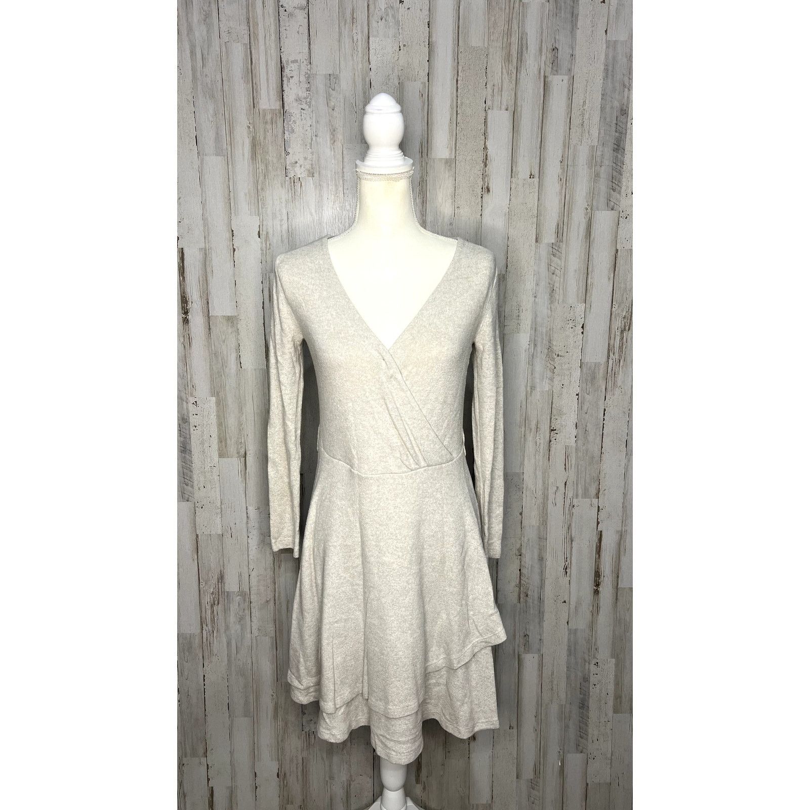 Anthropologie Saturday Sunday Women's Beige Knit Mini Dress V-Neck XS Size XS / US 0-2 / IT 36-38 - 2 Thumbnail