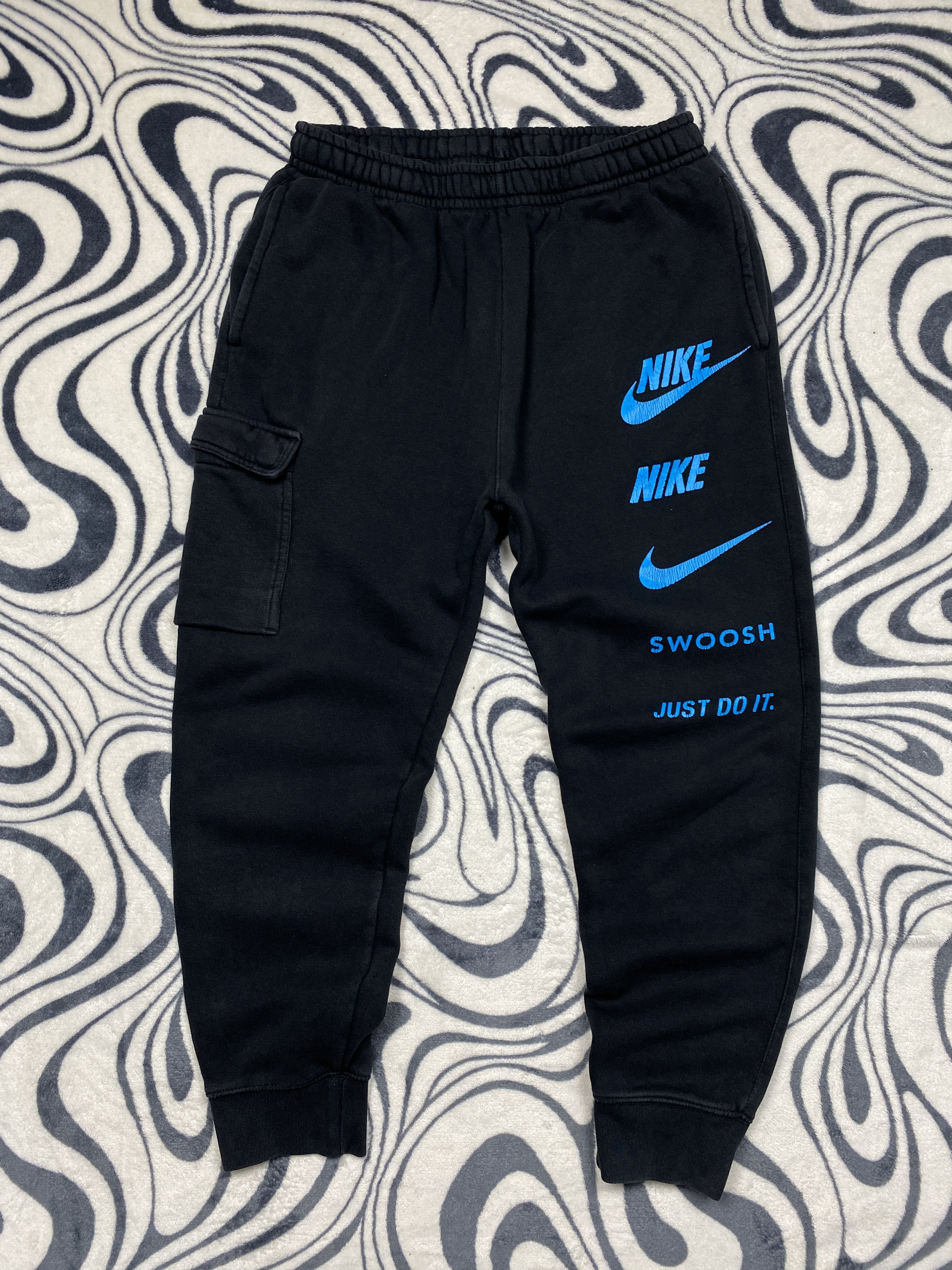Nike Nike Mens Baggy Cargo Sweatpants Y2K Pants Size US 32 / EU 48 - 1 Thumbnail