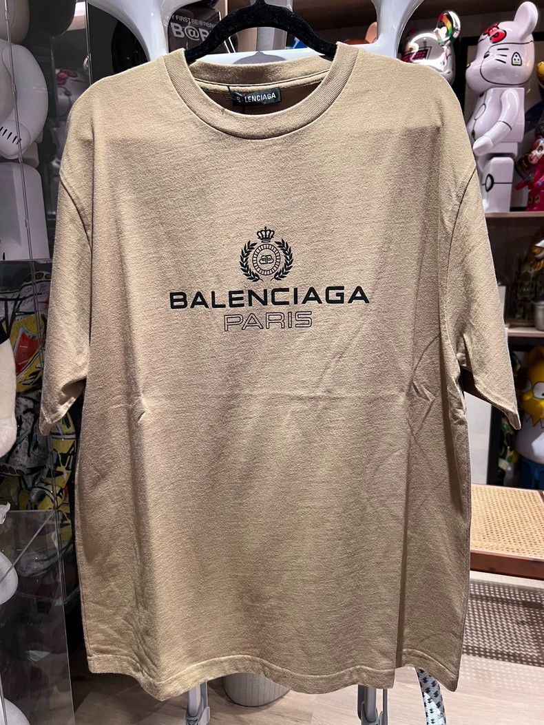 Balenciaga Balenciaga Khaki Printed Logo Short Sleeve Size US S / EU 44-46 / 1 - 1 Thumbnail
