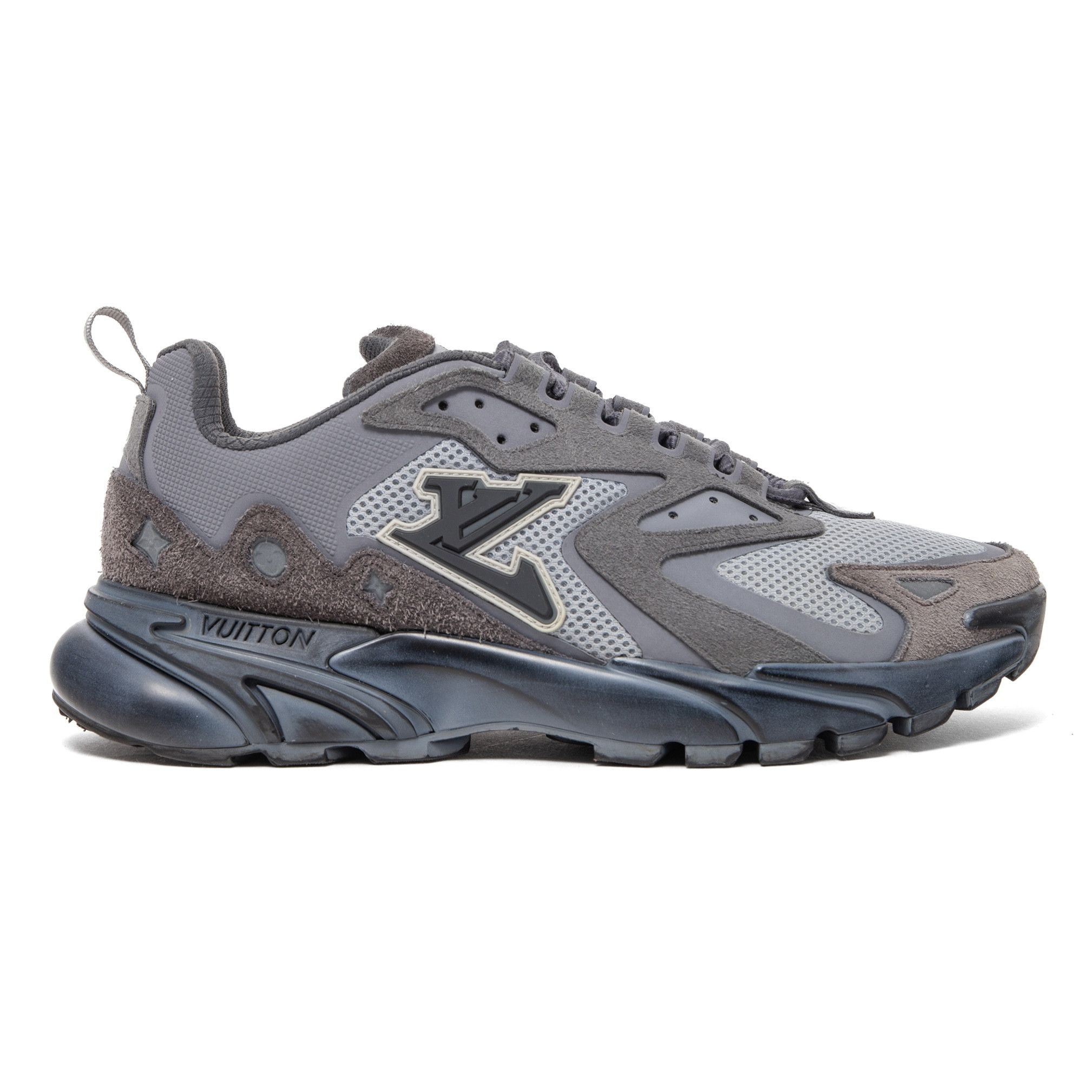 Louis Vuitton Runner Tatic Sneaker Grey Size US 7 / EU 40 - 1 Thumbnail