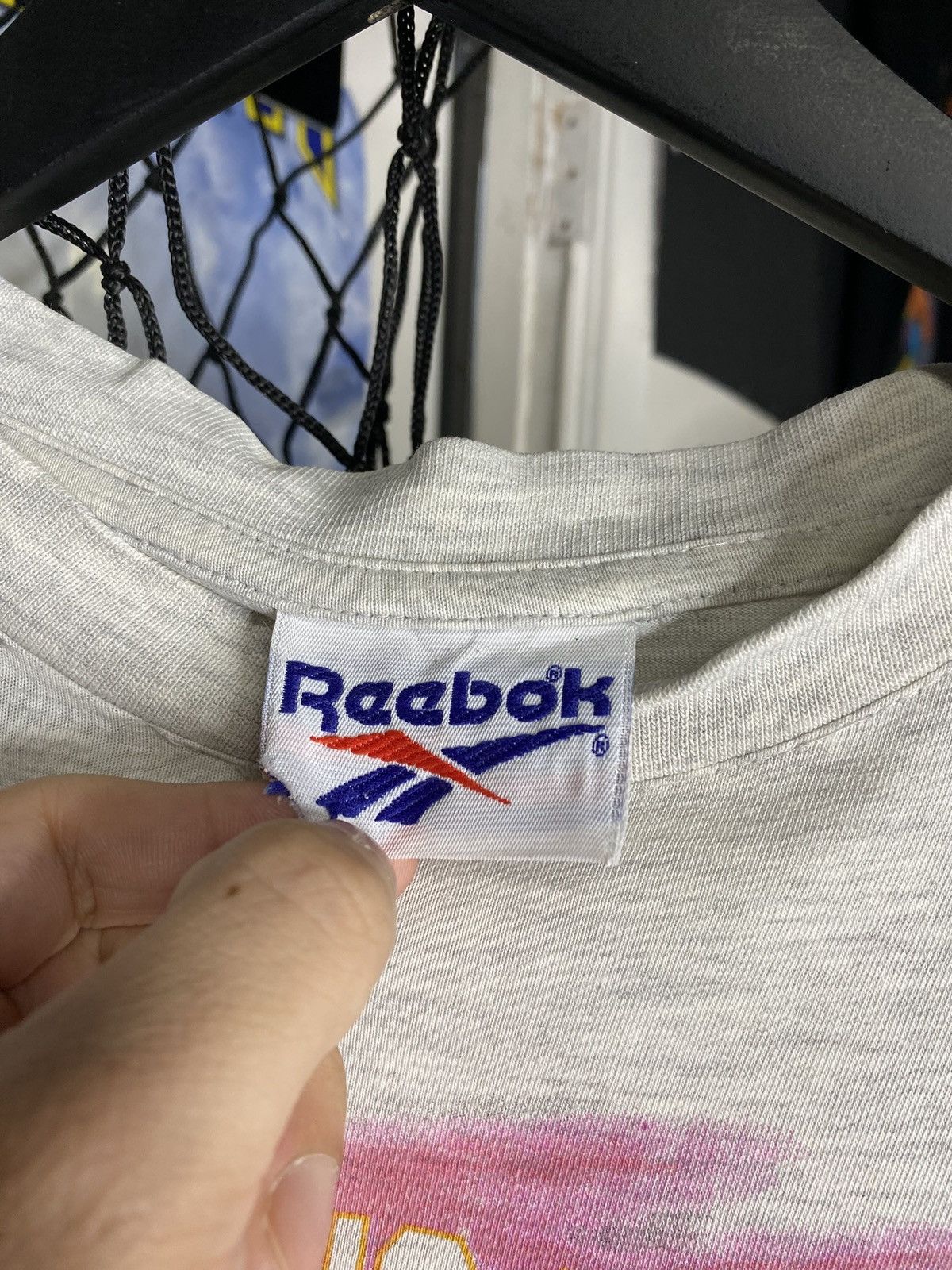 Vintage Vintage 90’s Shaq Reebok T-Shirt Size Medium Size US M / EU 48-50 / 2 - 3 Thumbnail