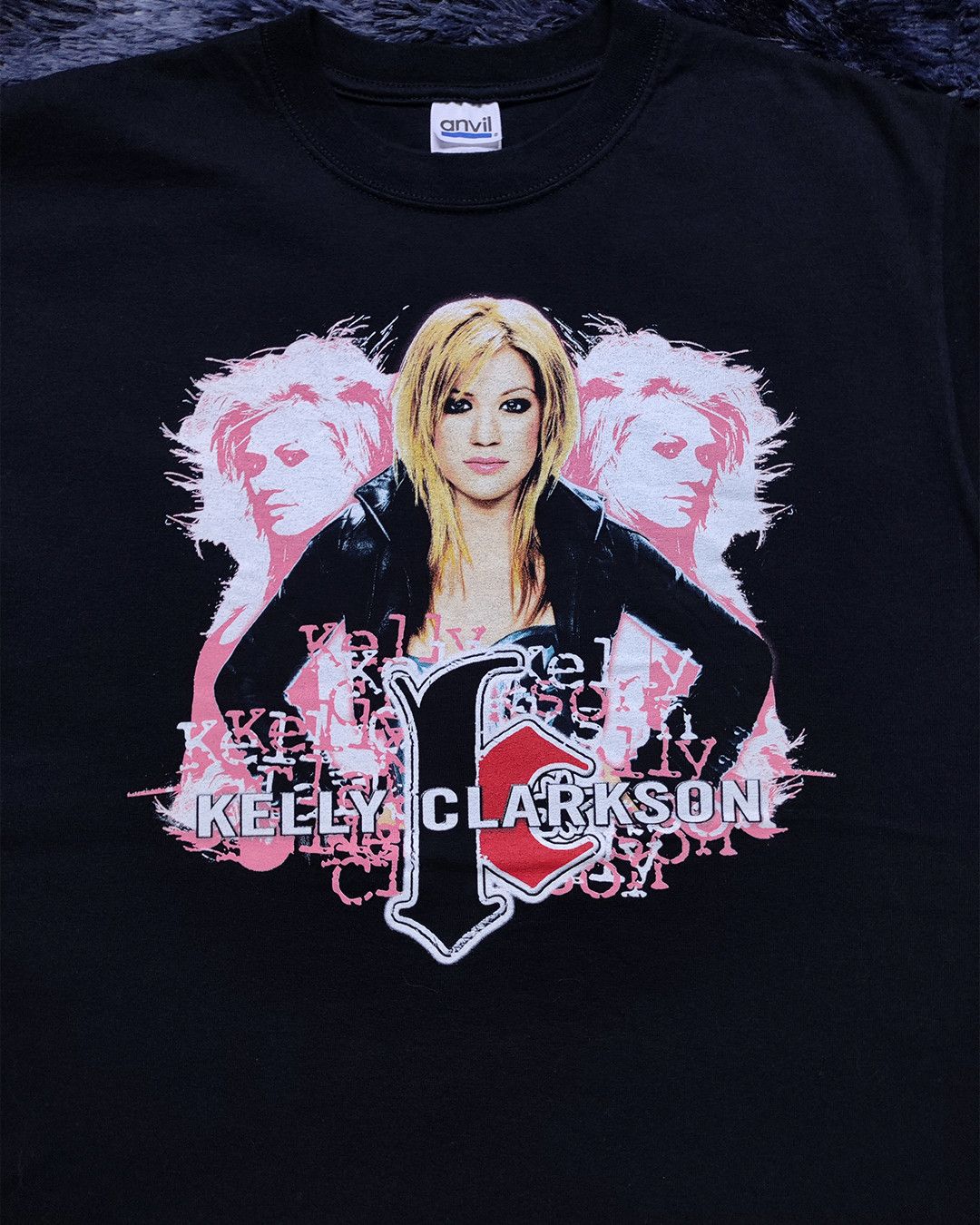 Band Tees × Vintage 2005 Kelly Clarkson Breakaway Tour vintage tee 💔 Size US M / EU 48-50 / 2 - 5 Thumbnail